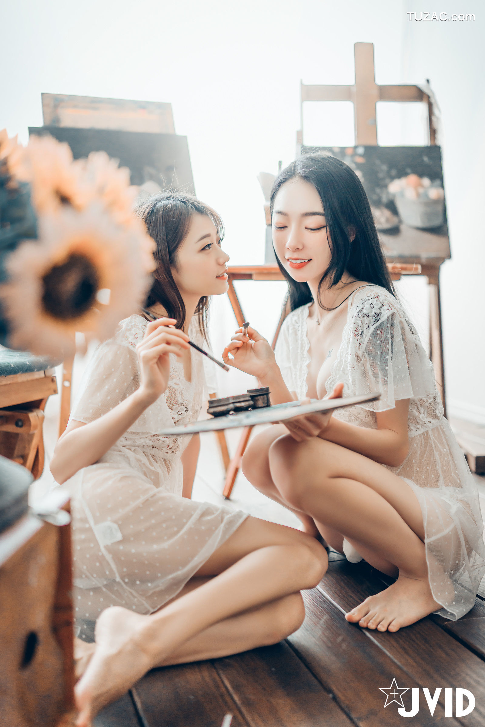 JVID-飘飘-妍妍-百合花神の美少女-最色色嘗試-辰辰特別客串！色色最大突破-2022.05.01