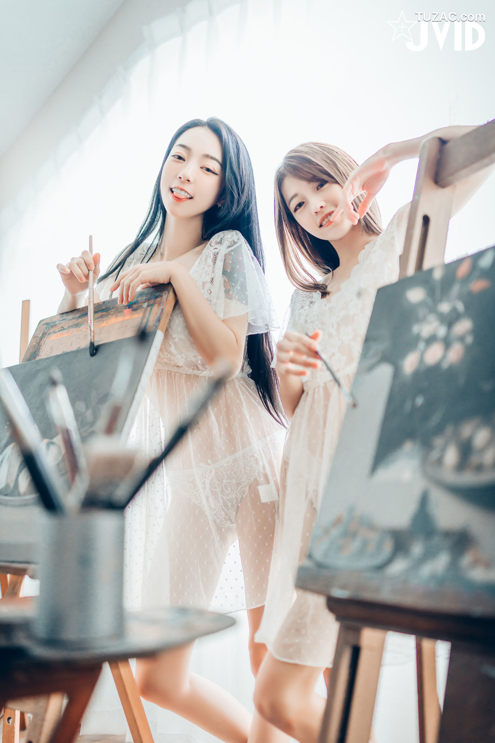 JVID-飘飘-妍妍-百合花神の美少女-最色色嘗試-辰辰特別客串！色色最大突破-2022.05.01
