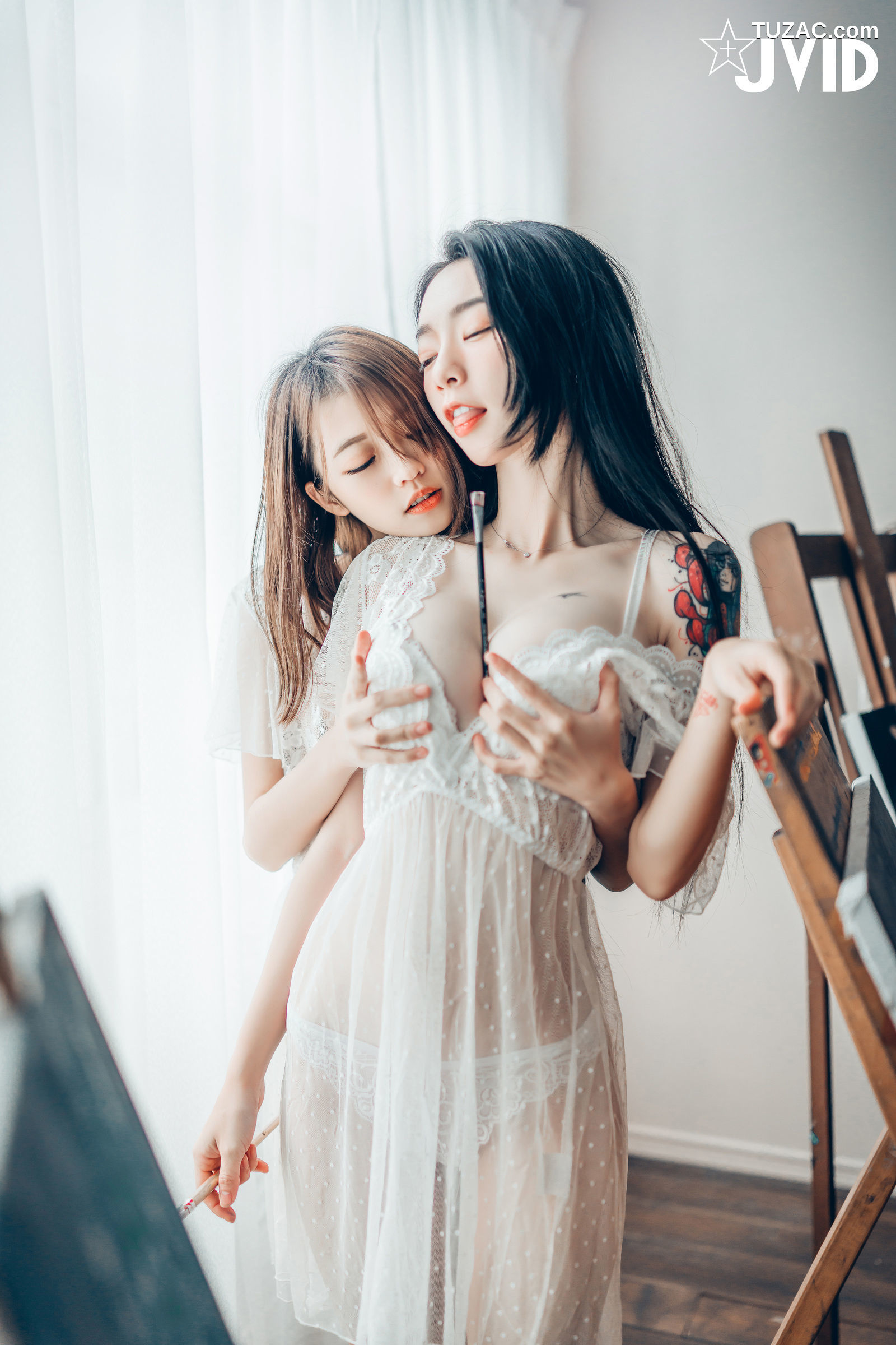 JVID-飘飘-妍妍-百合花神の美少女-最色色嘗試-辰辰特別客串！色色最大突破-2022.05.01