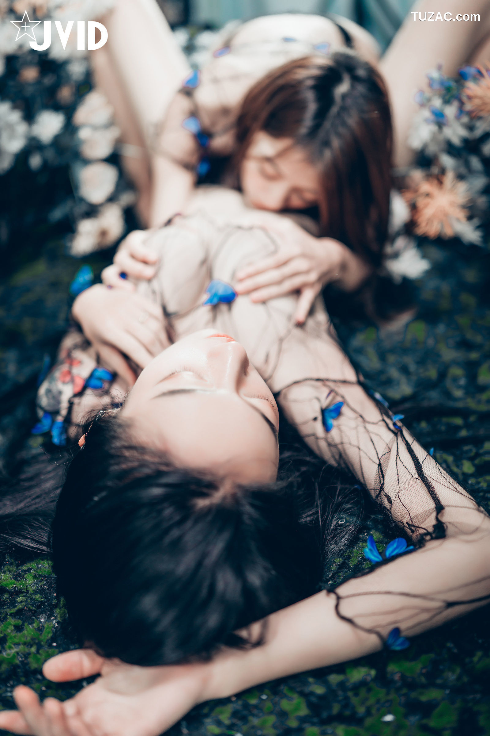 JVID-飘飘-妍妍-百合花神の美少女-最色色嘗試-辰辰特別客串！色色最大突破-2022.05.01