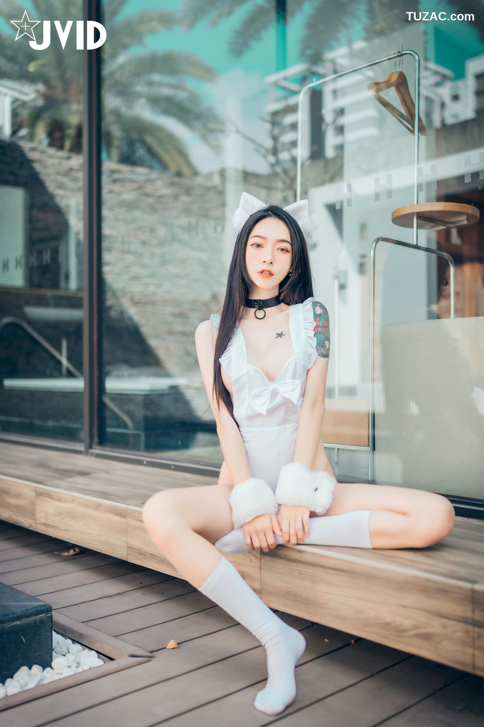 JVID-飘飘-猫娘女友-全真空死库水女仆-足控-激凸透点-2021.02.22