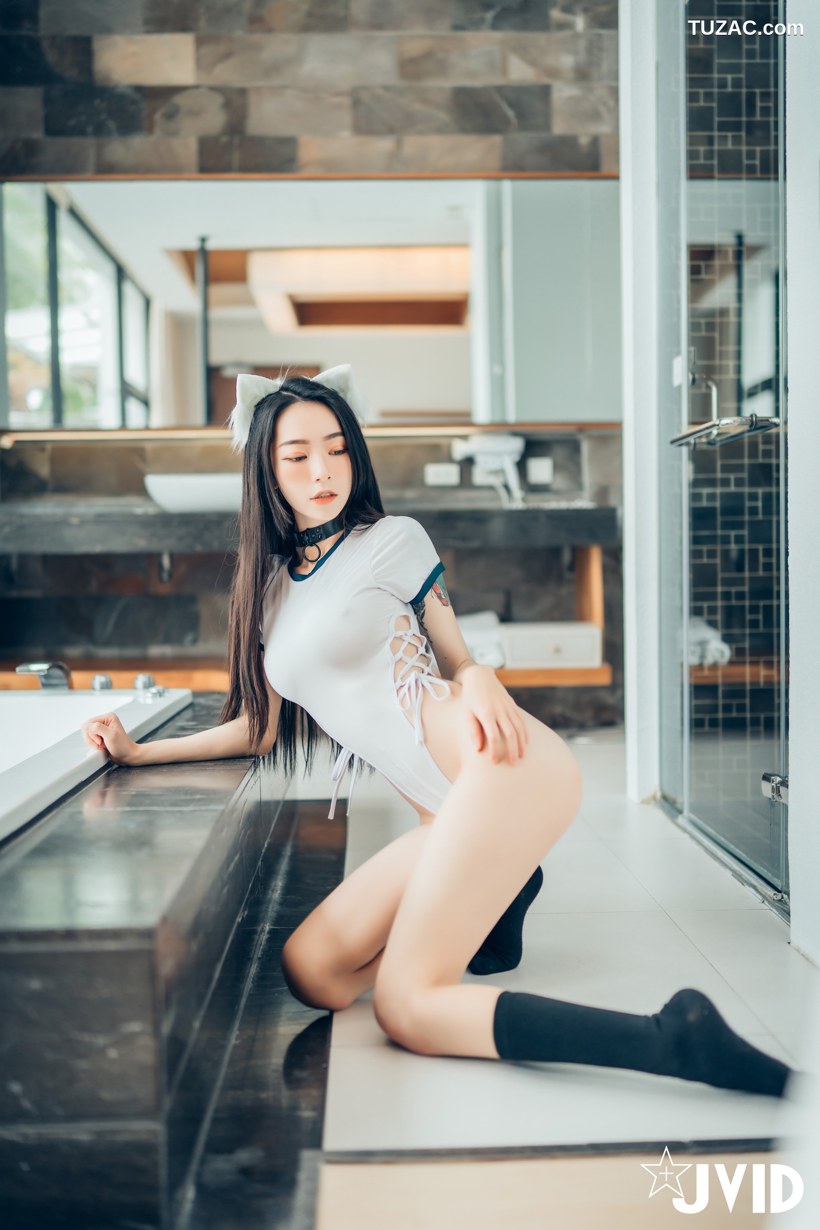 JVID-飘飘-猫娘女友-全真空死库水女仆-足控-激凸透点-2021.02.22