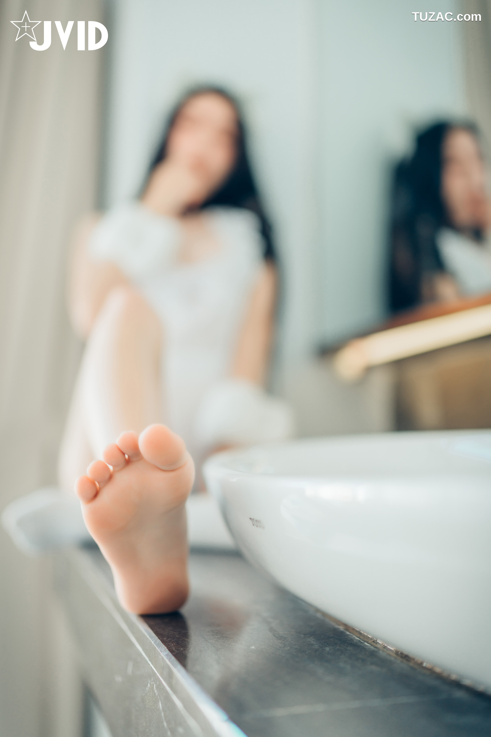 JVID-飘飘-猫娘女友-全真空死库水女仆-足控-激凸透点-2021.02.22