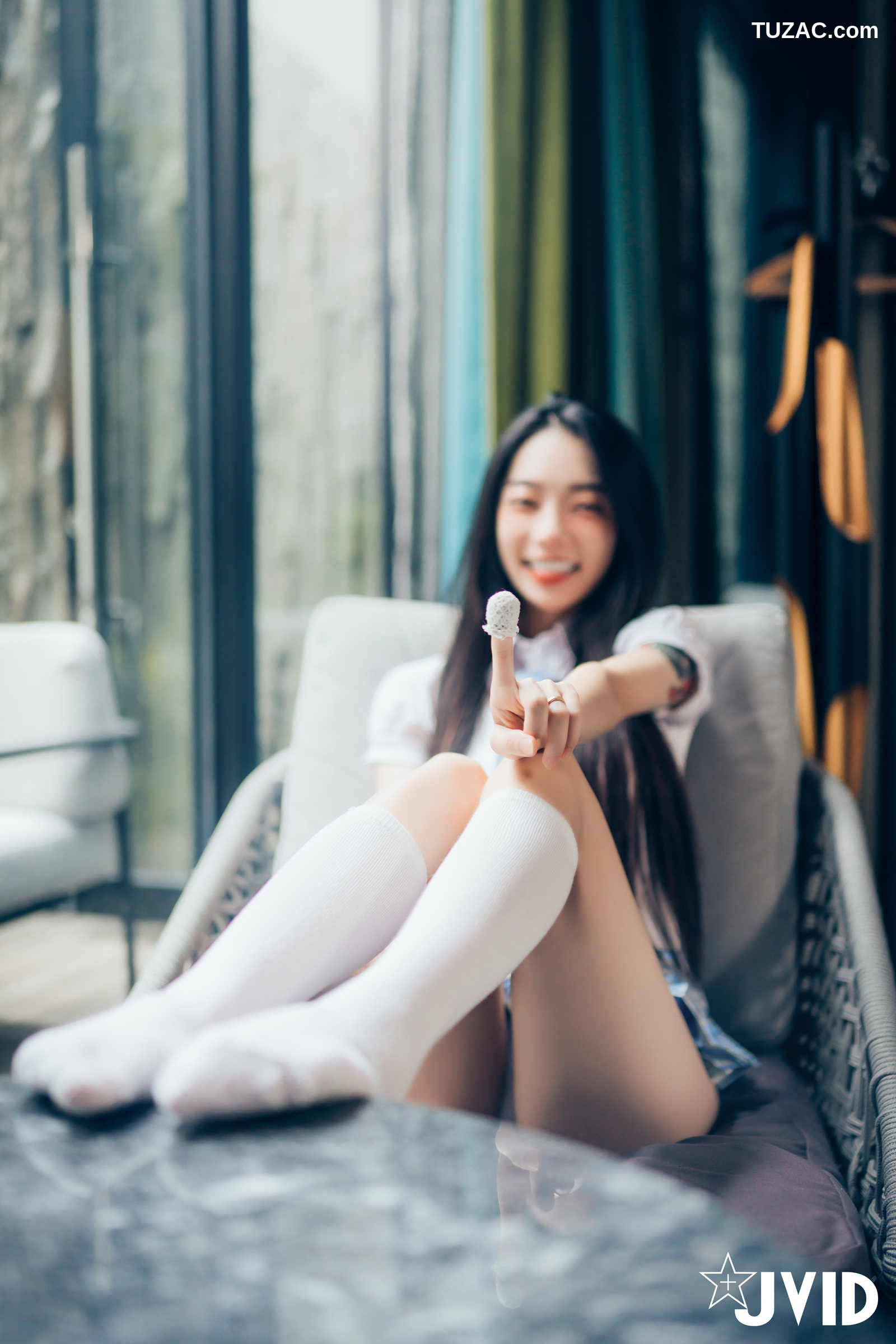 JVID-飘飘-百变女神-学生服-死库水-情趣内衣-性感睡衣-2021.08.18