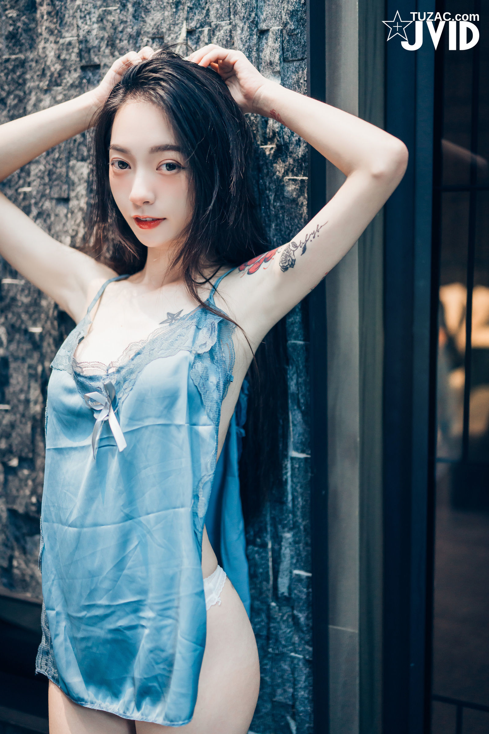 JVID-飘飘-百变女神-学生服-死库水-情趣内衣-性感睡衣-2021.08.18