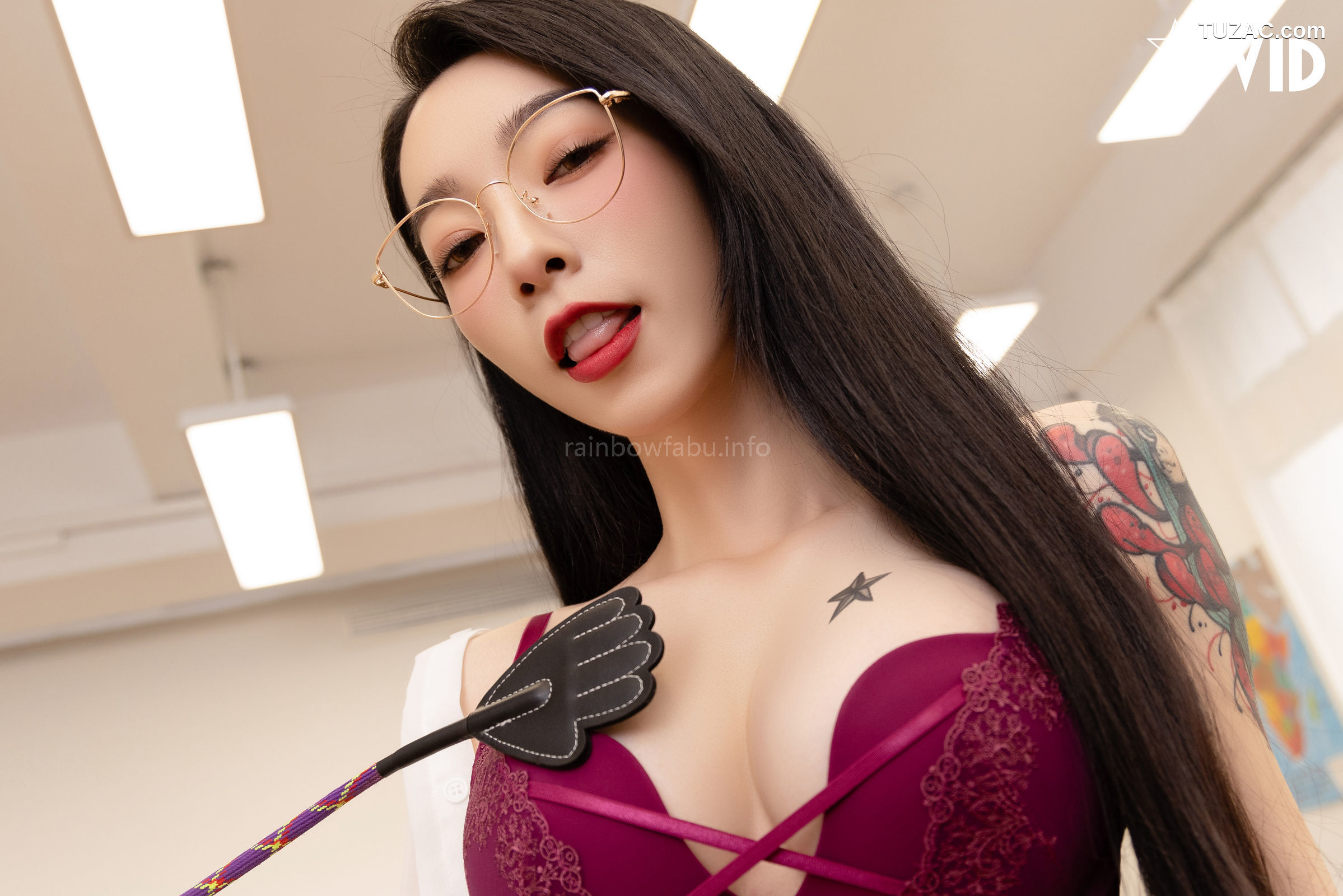 JVID-飘飘-神乳女教师-紧缚调教初体験-Teacher-thirst-for-shibari-watermark-2022.12.29