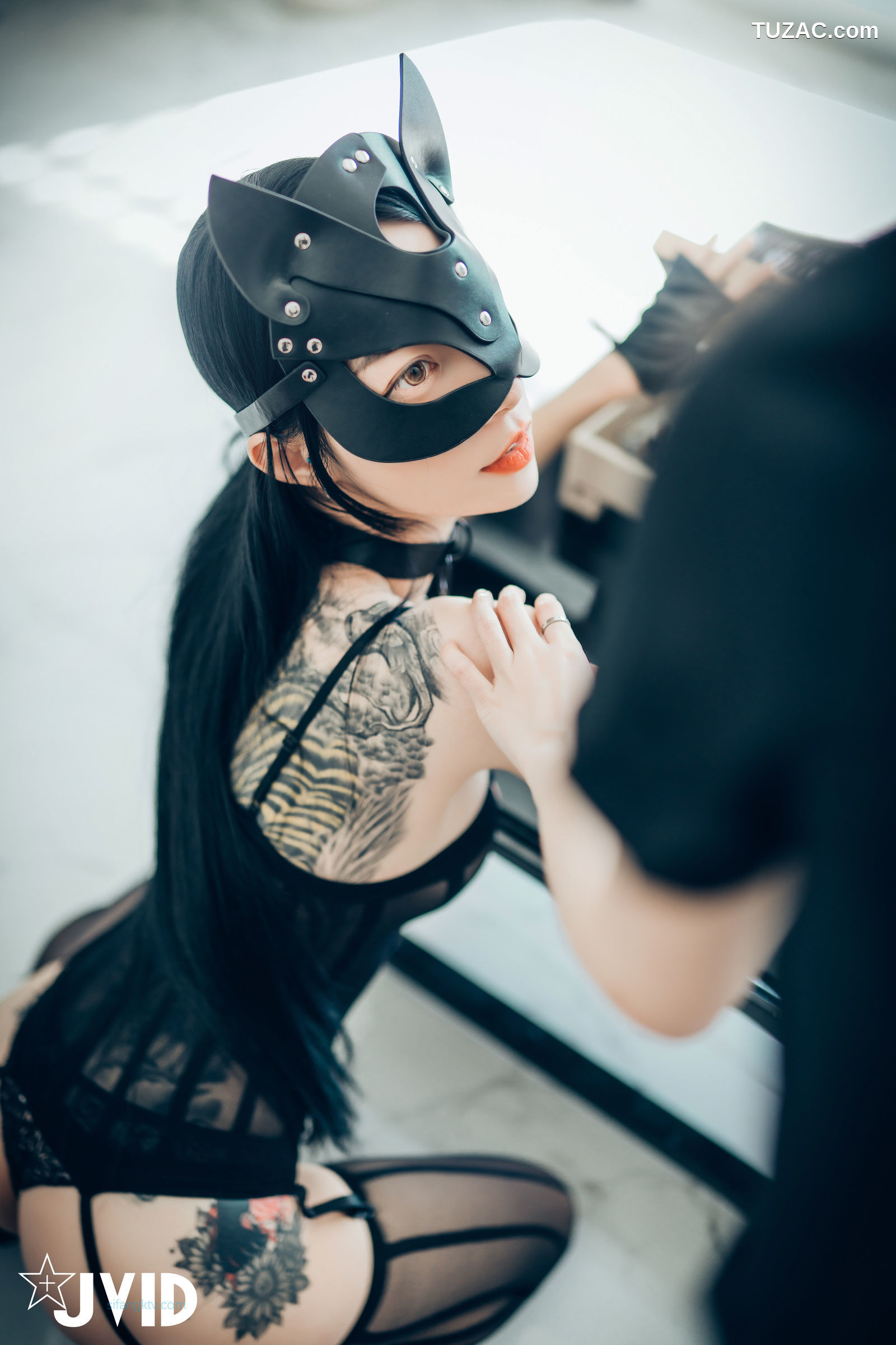 JVID-飘飘-辰辰-妍妍-仙仙女警-女神小偷-SS级女神们超性感呈现-超高颜值逆天组合-2022.01.28