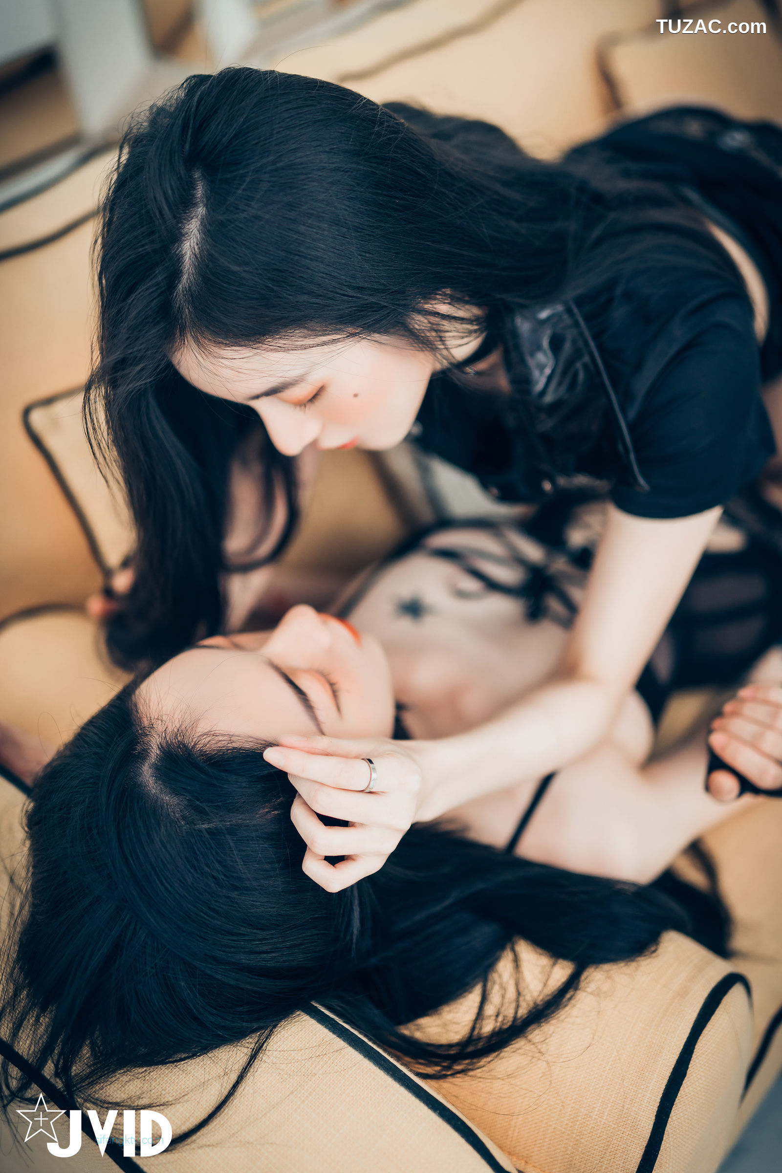 JVID-飘飘-辰辰-妍妍-仙仙女警-女神小偷-SS级女神们超性感呈现-超高颜值逆天组合-2022.01.28