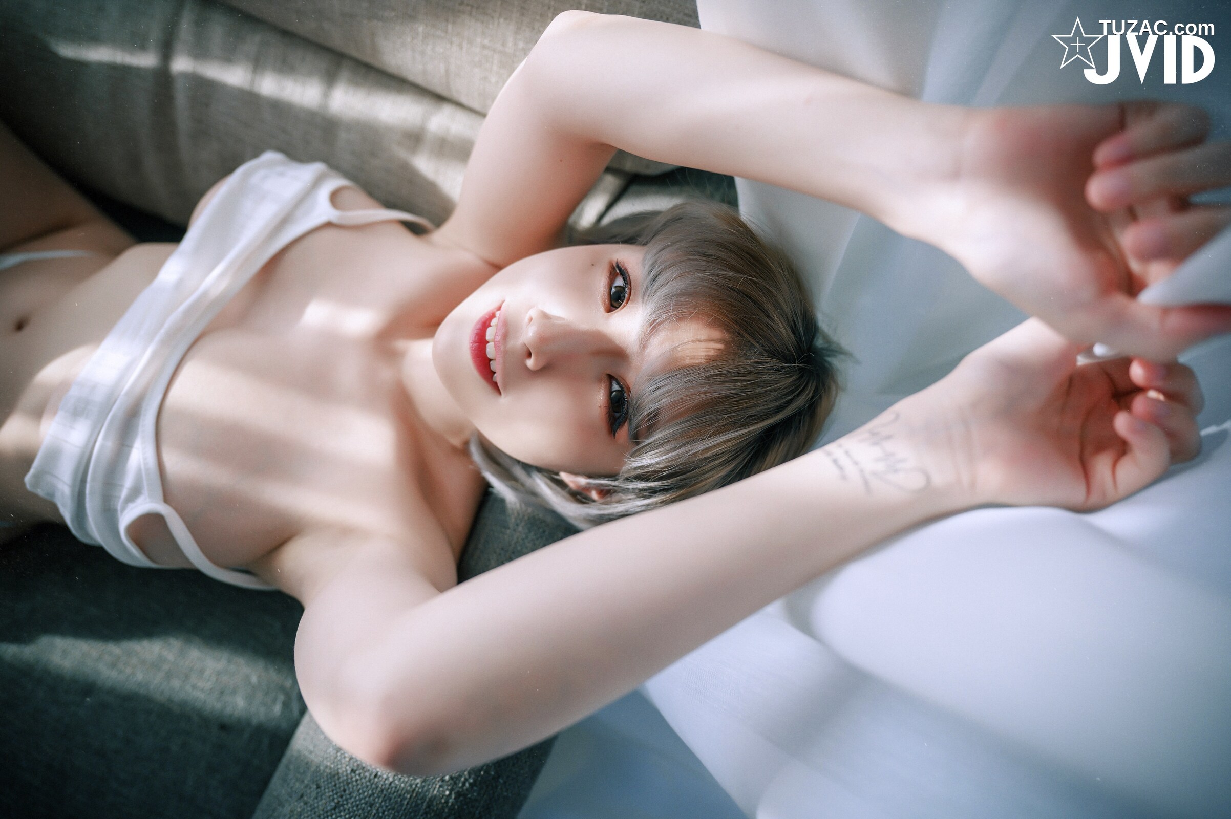 JVID-黎菲儿-H罩杯巨乳美少女-尺度解锁-逆天身材-2021.10.13