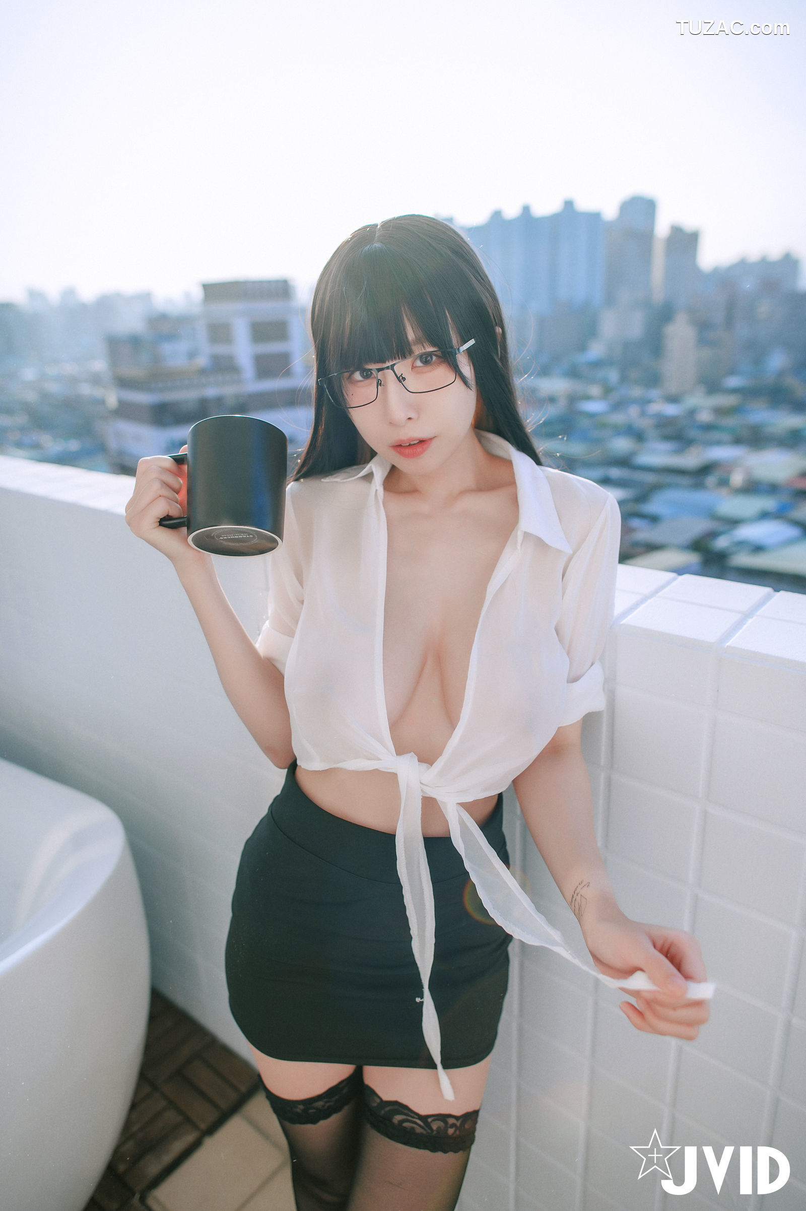 JVID-黎菲儿-超完美巨乳-色色的女同事加班时の脱衣诱惑-2022.11.28