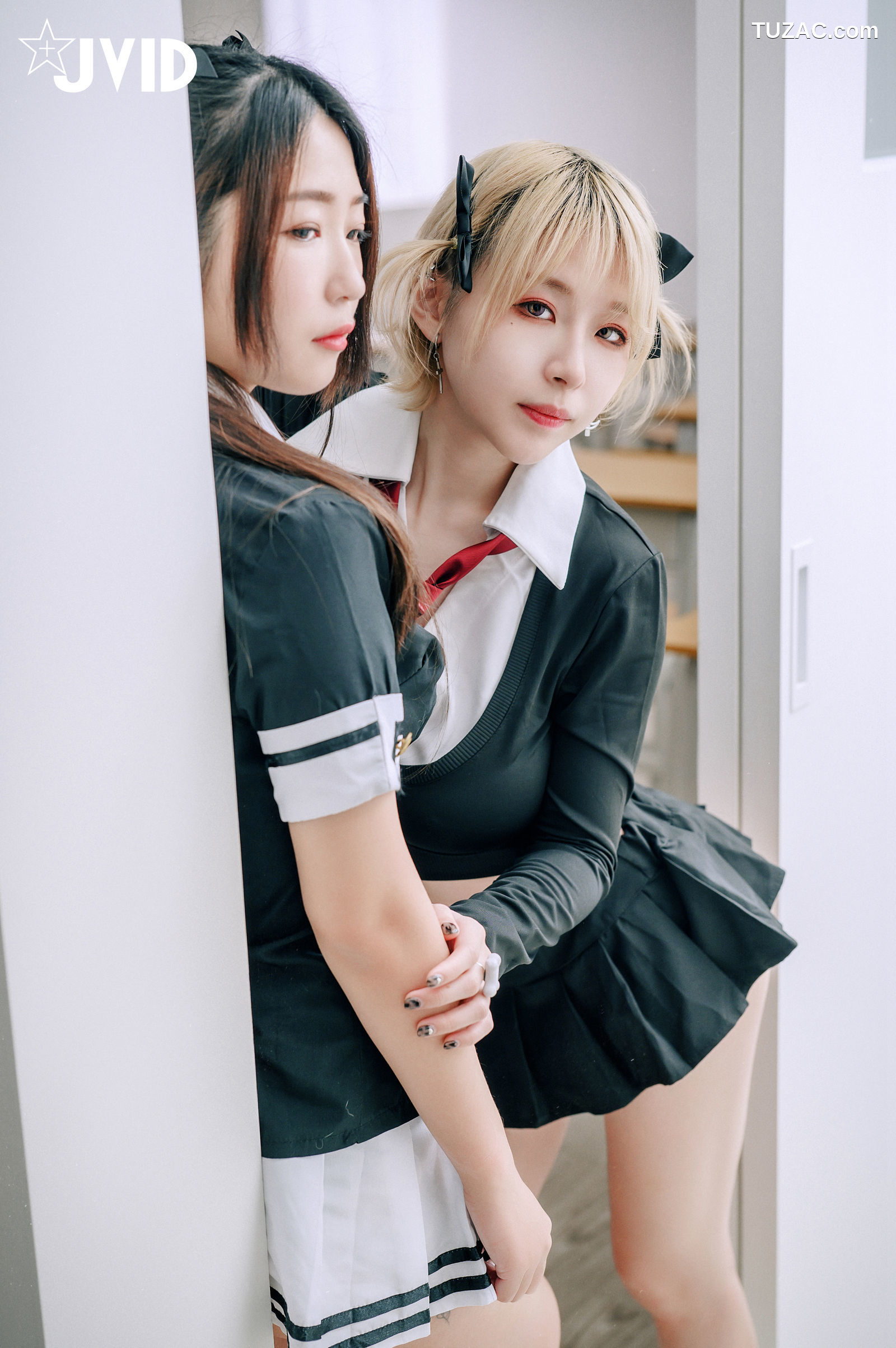 JVID-黎菲儿-黎茉-情欲校园补考日-女学生在教室嬉闹-相互探索身体-性欲高涨-2023.03.27