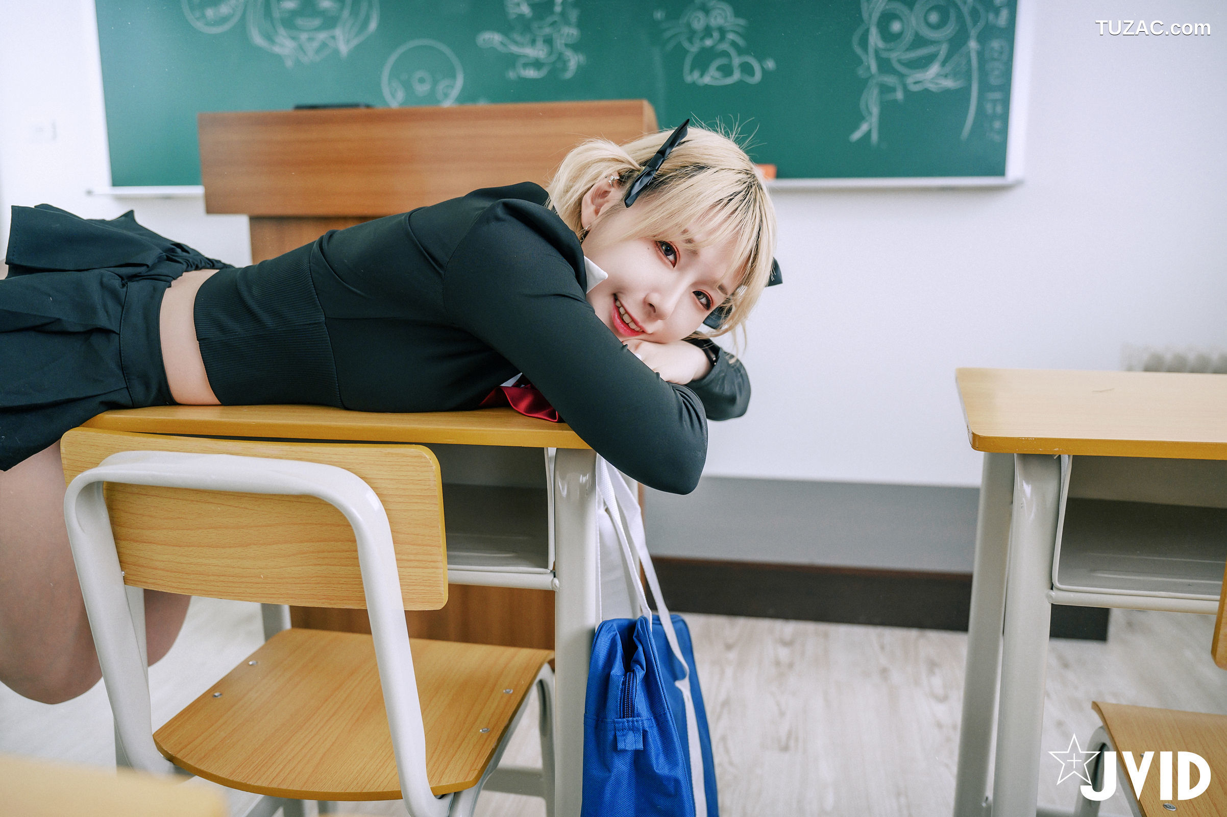 JVID-黎菲儿-黎茉-情欲校园补考日-女学生在教室嬉闹-相互探索身体-性欲高涨-2023.03.27