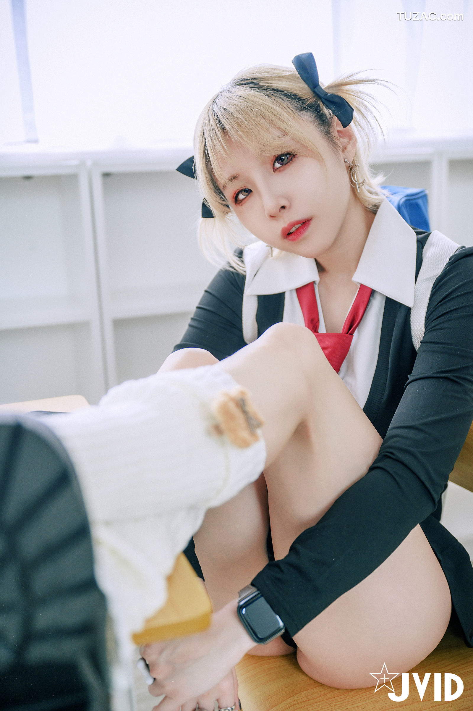 JVID-黎菲儿-黎茉-情欲校园补考日-女学生在教室嬉闹-相互探索身体-性欲高涨-2023.03.27