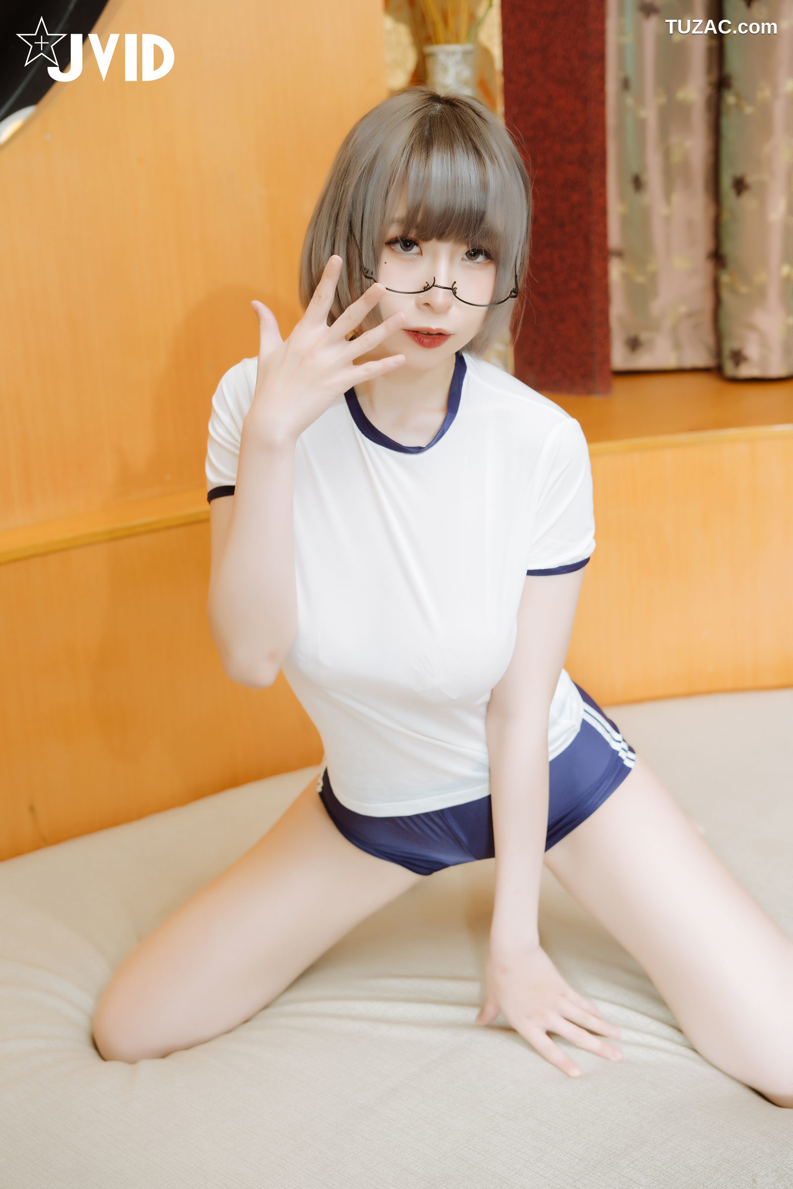 JVID-黎菲儿-黎葵司-双巨乳欧美日系两种风格一次拥有-2021.09.24