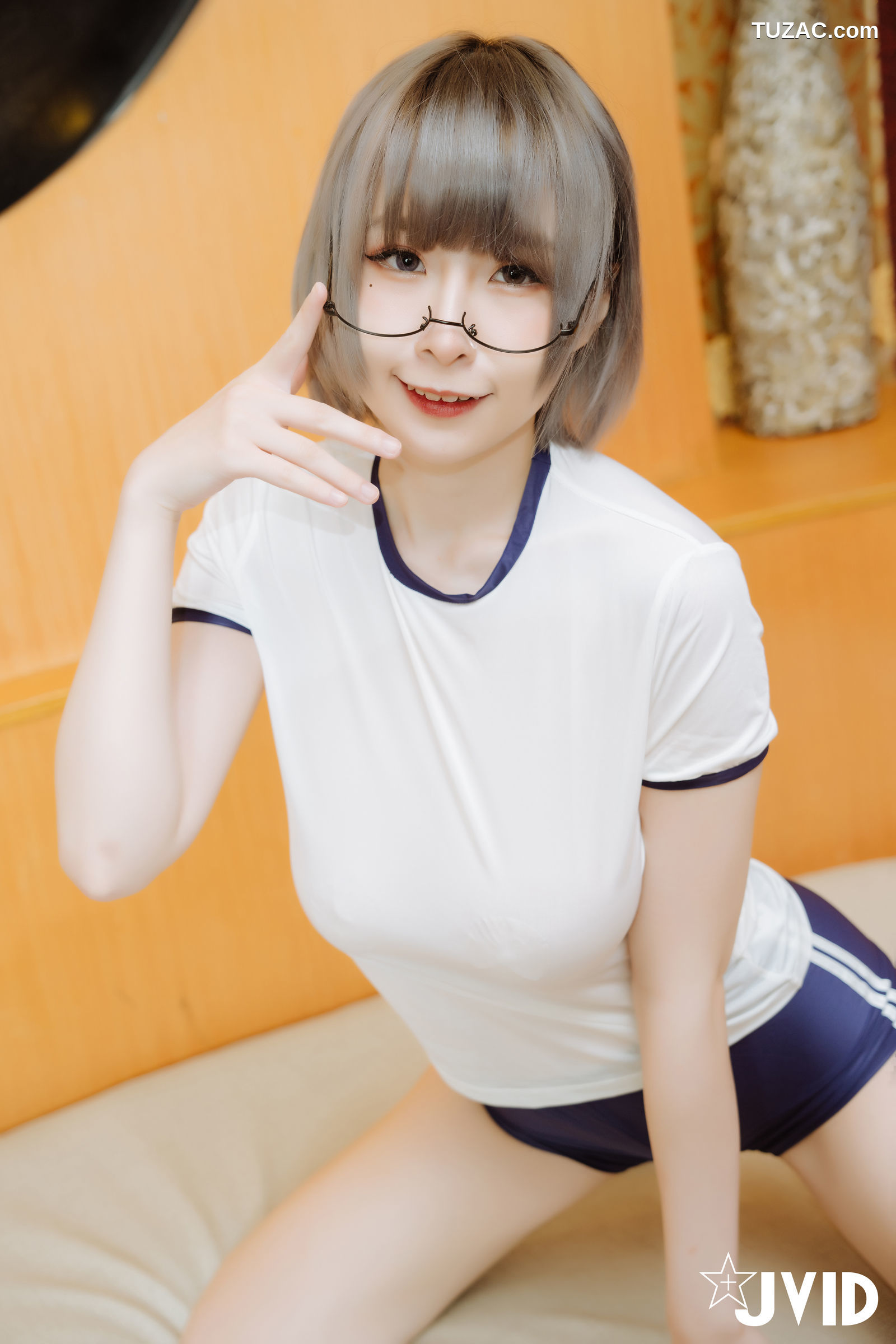 JVID-黎菲儿-黎葵司-双巨乳欧美日系两种风格一次拥有-2021.09.24