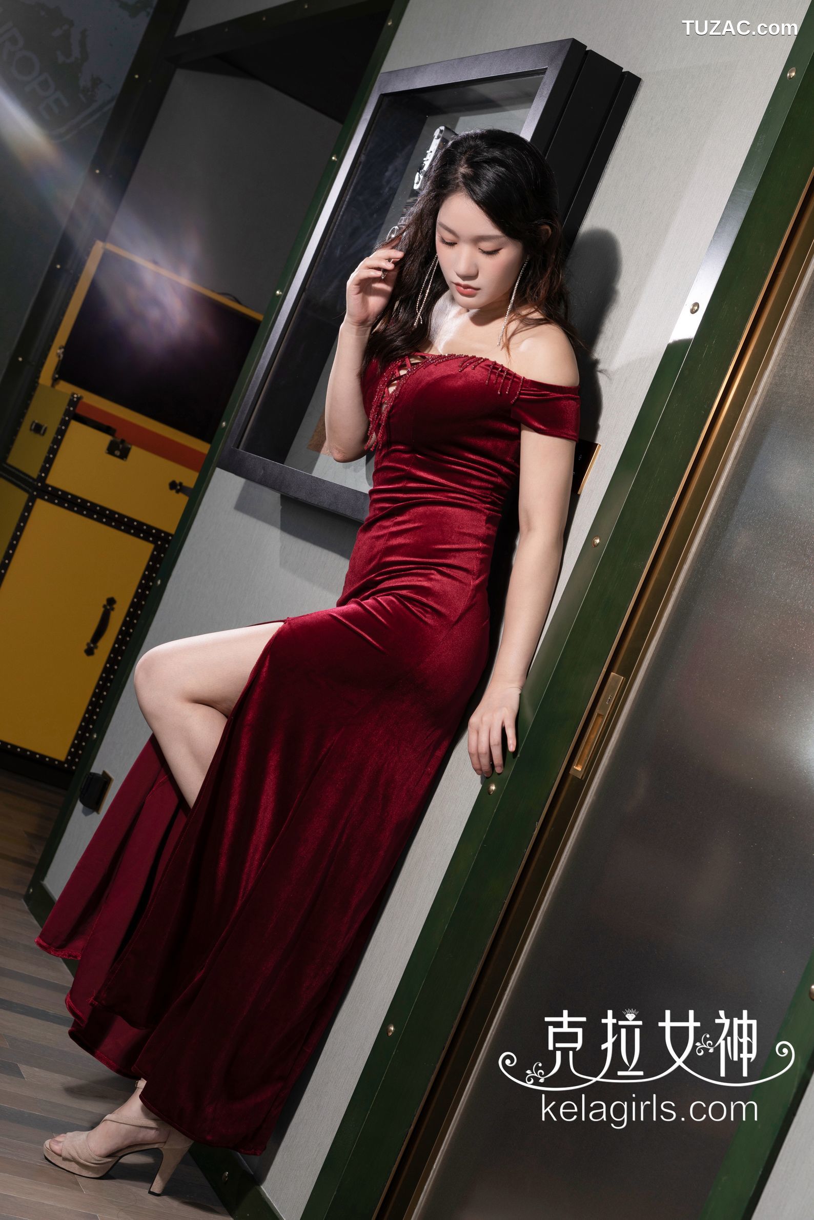 KelaGirls克拉女神-2019.06.17-宋黛-《抬腿撩红裙》