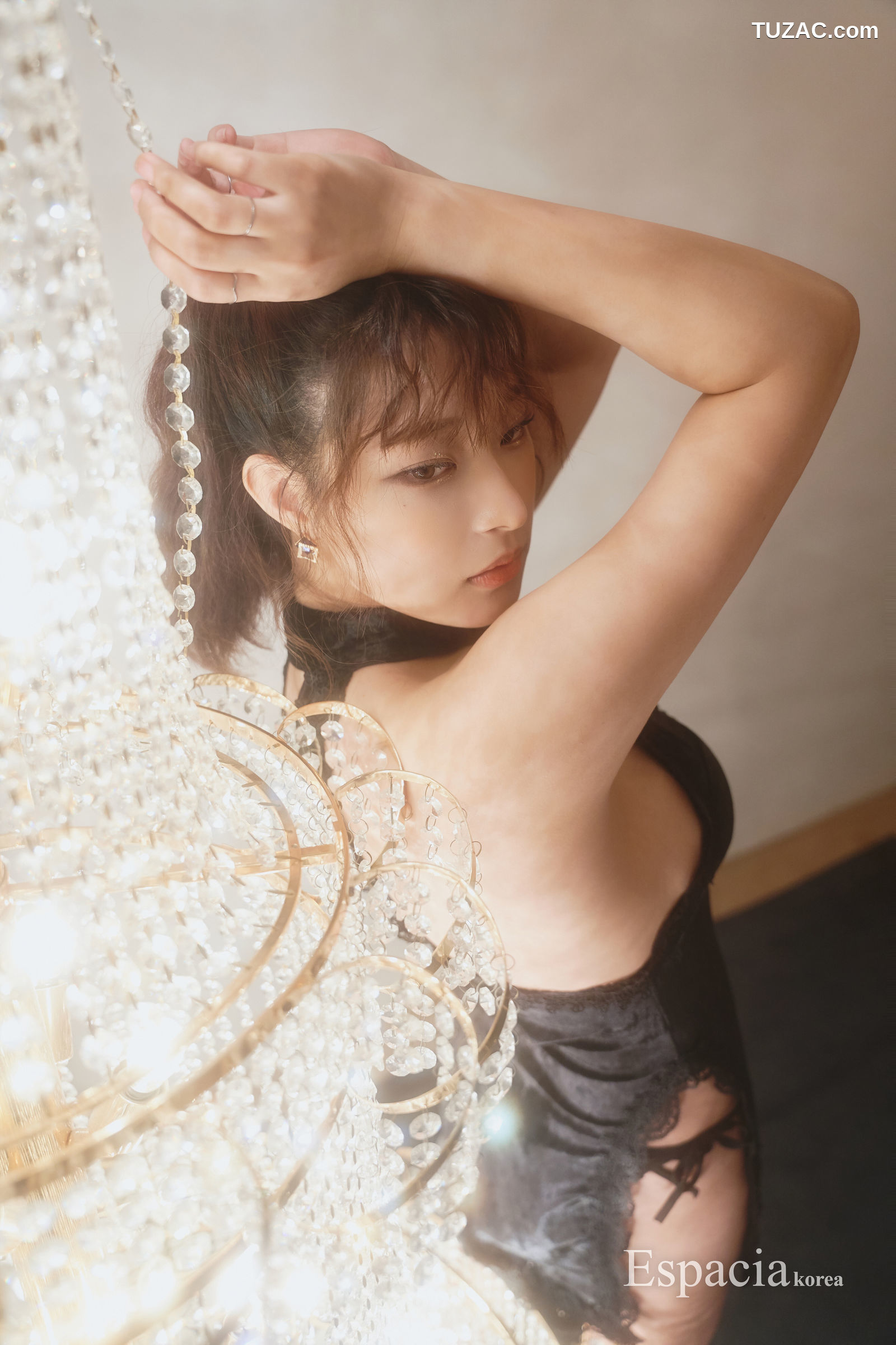 Kim-Gap-ju-김갑주-黑蕾丝短连衣裙-ESP-016