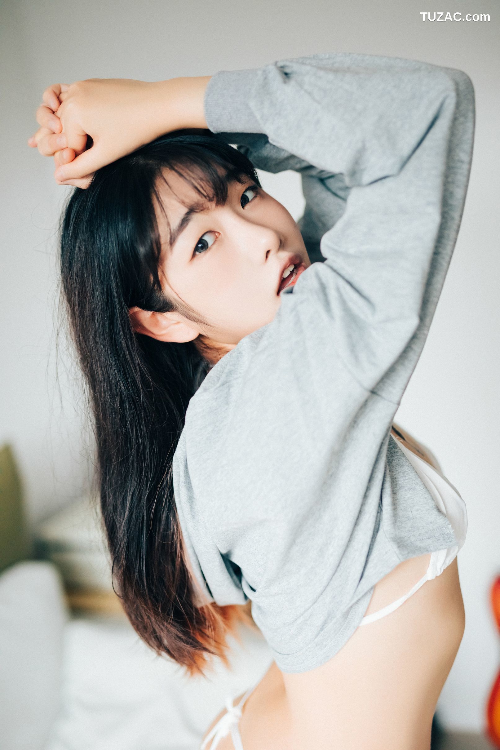 SonSon-손손-在家里的约会-无圣光-Date-at-home-Loozy