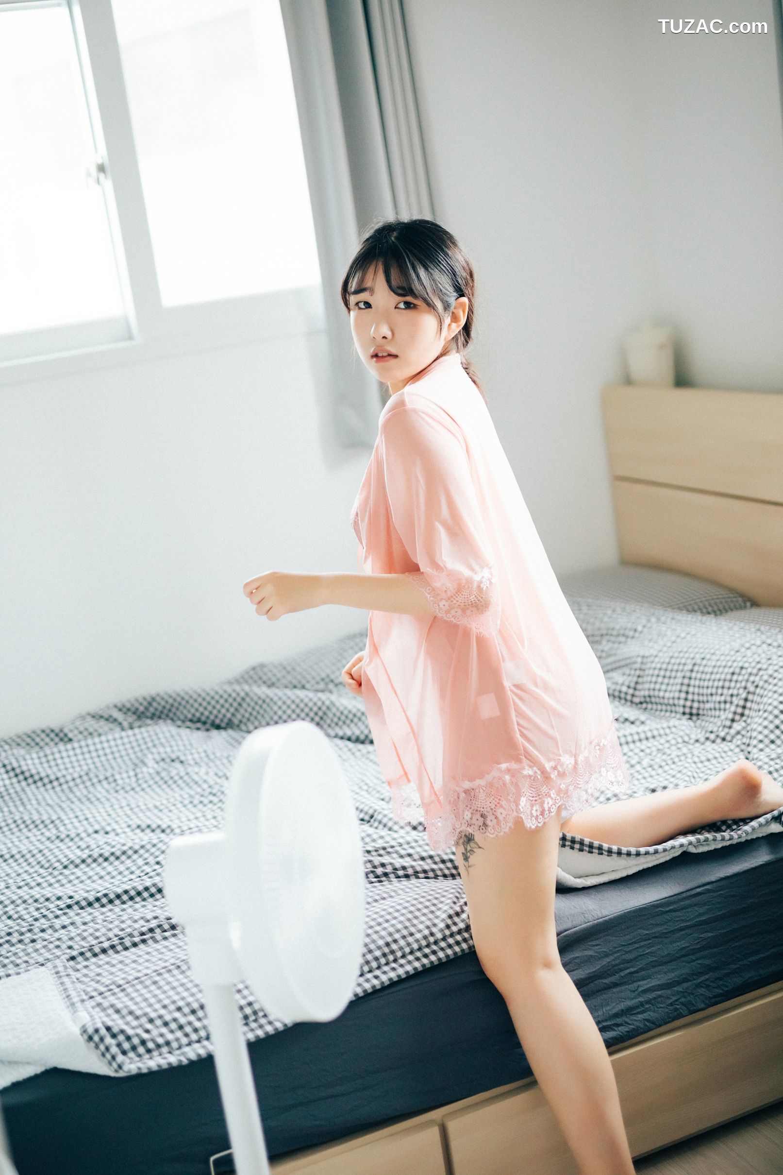 SonSon-손손-在家里的约会-无圣光-Date-at-home-Loozy