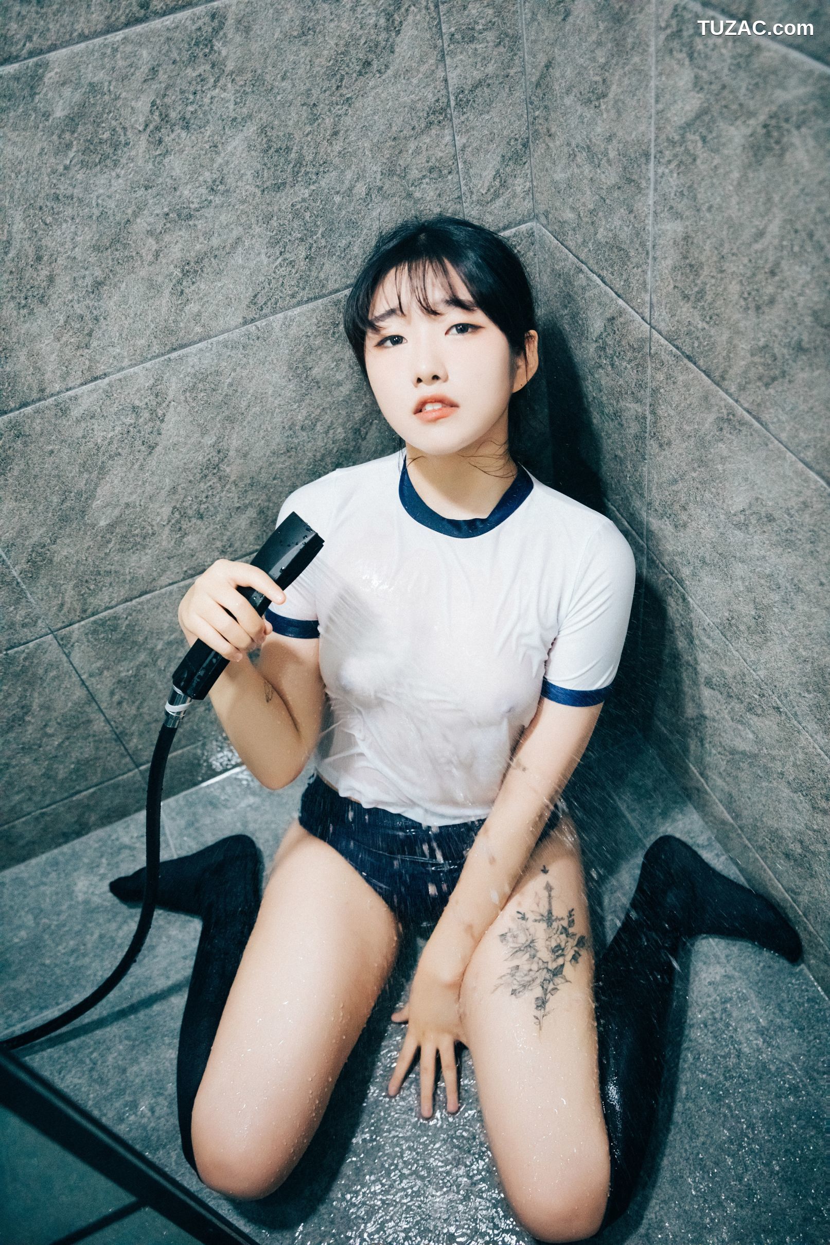 SonSon-손손-在家里的约会-无圣光-Date-at-home-Loozy