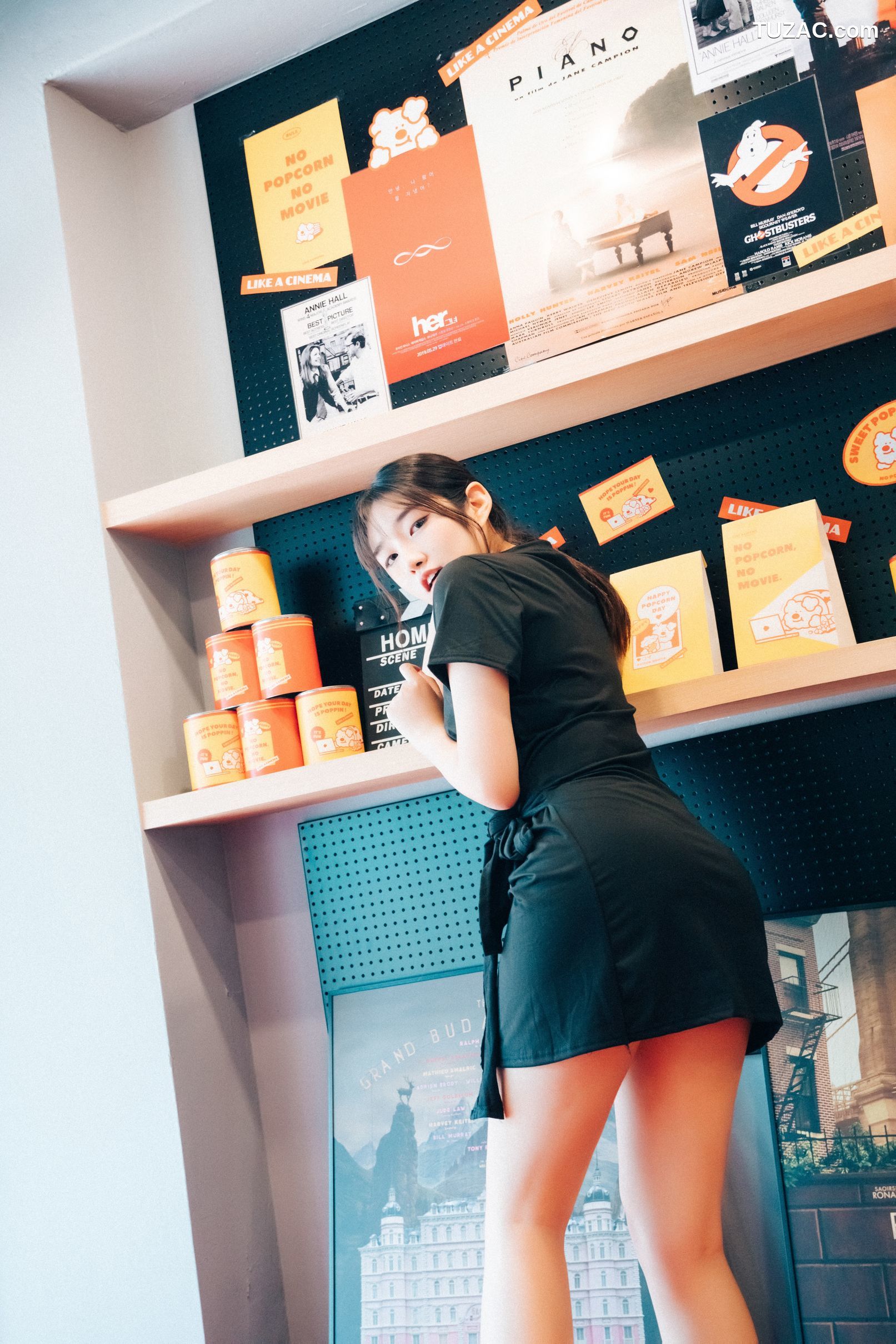 Sonson-손손-影院裸露女孩-无圣光-Cinema-Girl-Loozy