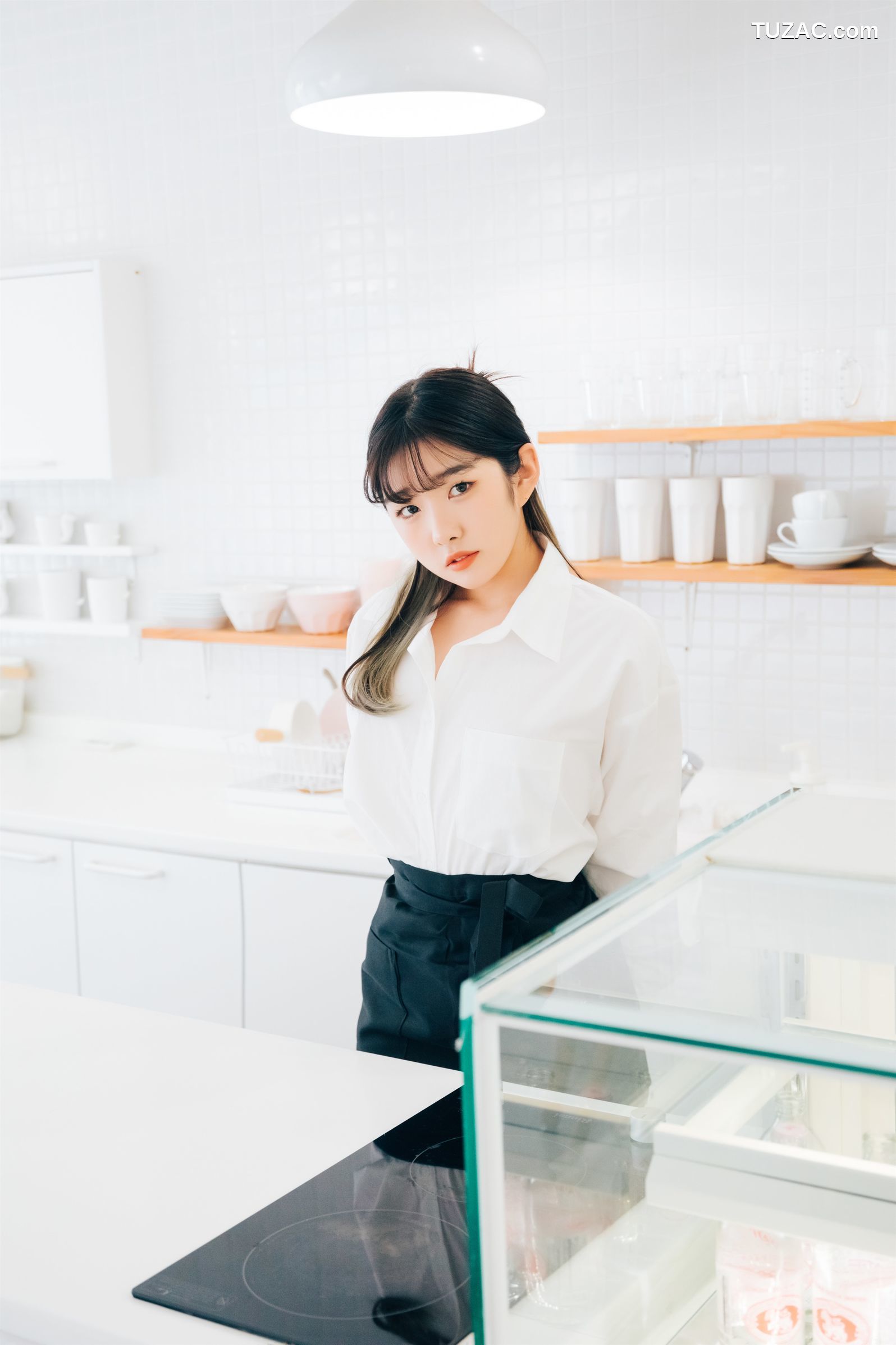 Sonson-손손-真空围裙-Nude-Apron-Loozy