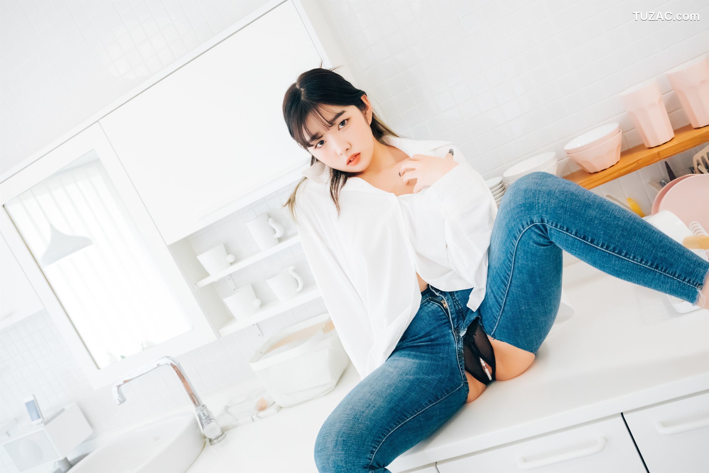 Sonson-손손-真空围裙-Nude-Apron-Loozy