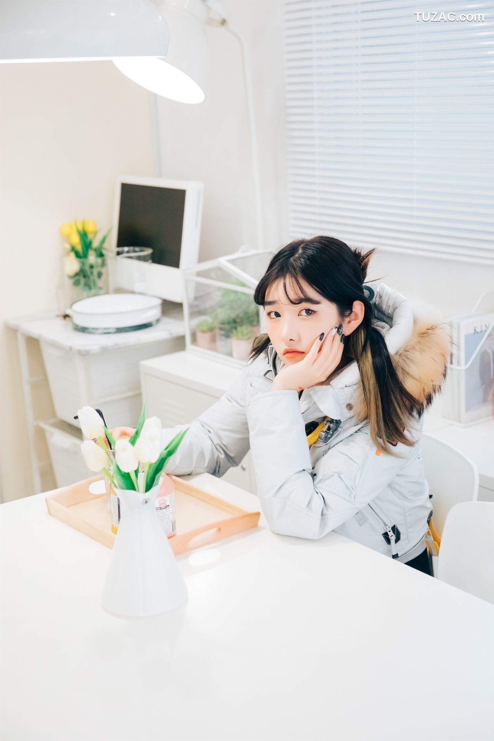 Sonson-손손-真空围裙-Nude-Apron-Loozy