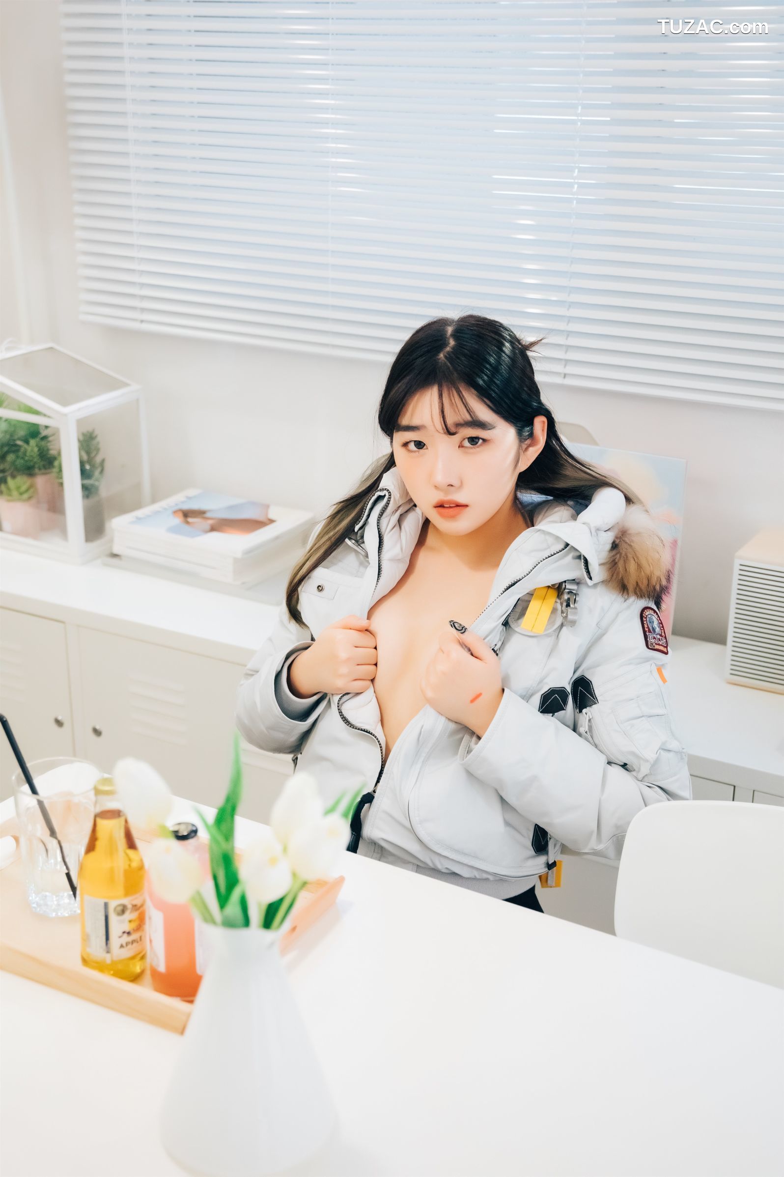 Sonson-손손-真空围裙-Nude-Apron-Loozy