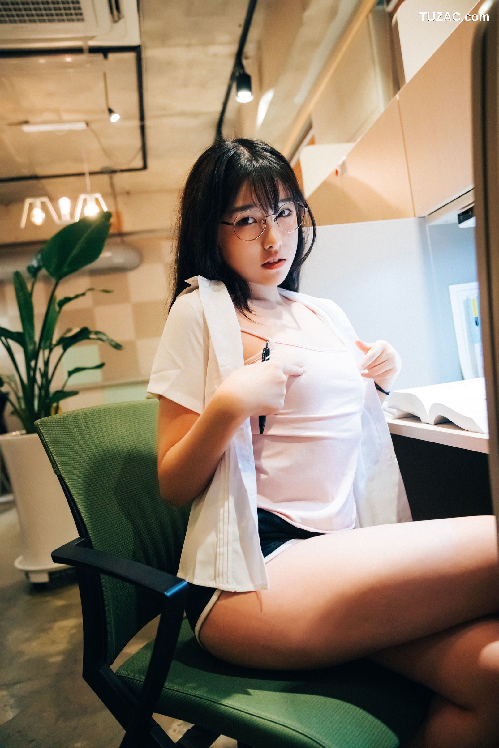 Sonson-손손-自习室-Reading-room-无圣光-Loozy