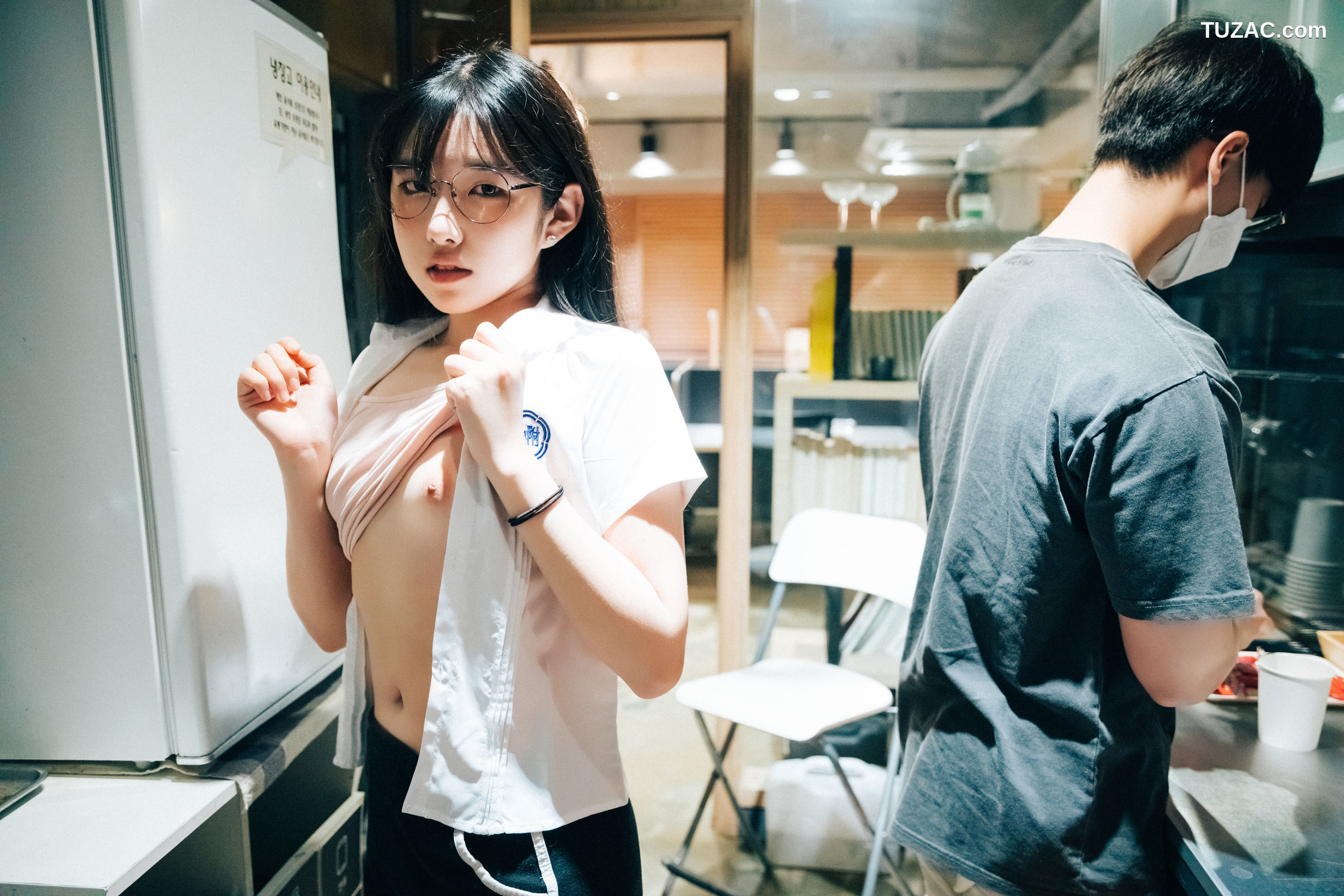 Sonson-손손-自习室-Reading-room-无圣光-Loozy