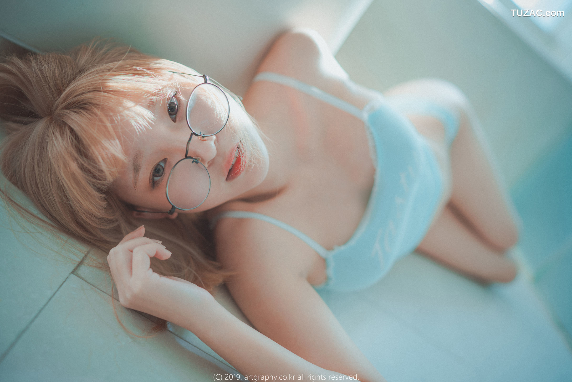 姜仁卿-ARTGRAVIA-056-蕾丝内衣-吊带小背心-Inkyung