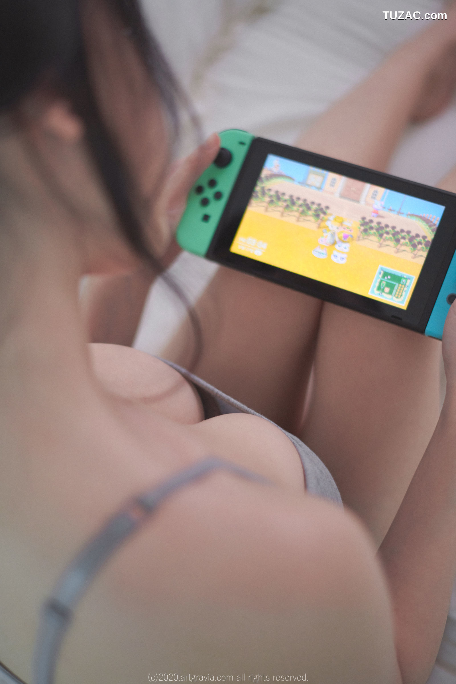 姜仁卿-ARTGRAVIA-161-巨乳吊带背心少女-Inkyung