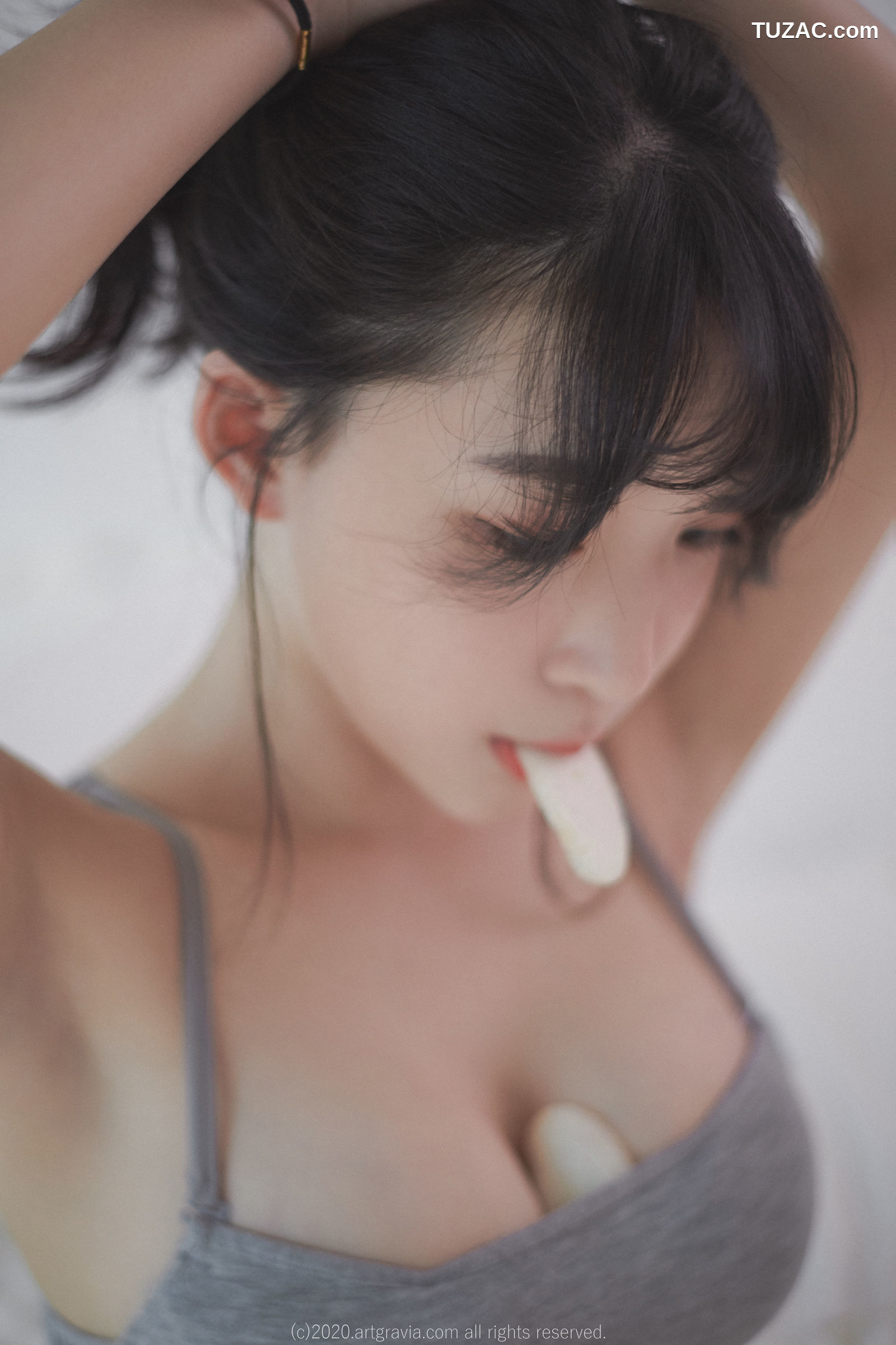 姜仁卿-ARTGRAVIA-161-巨乳吊带背心少女-Inkyung