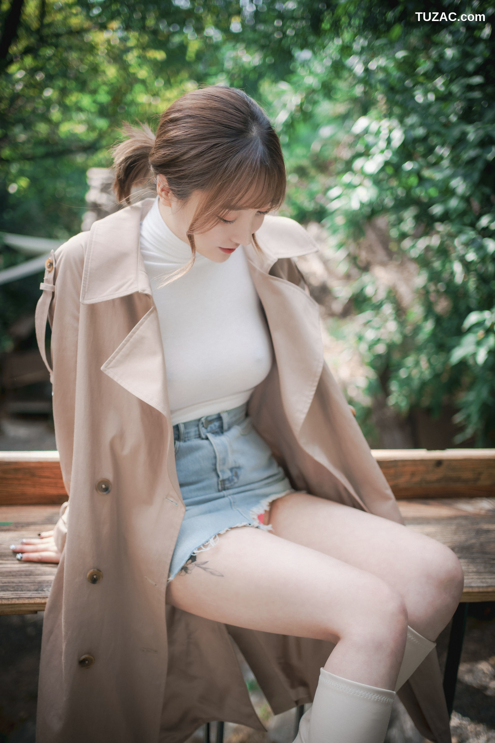 孙乐乐-Son-Ye-Eun-A-Snap-of-Intimacy-亲密的瞬间