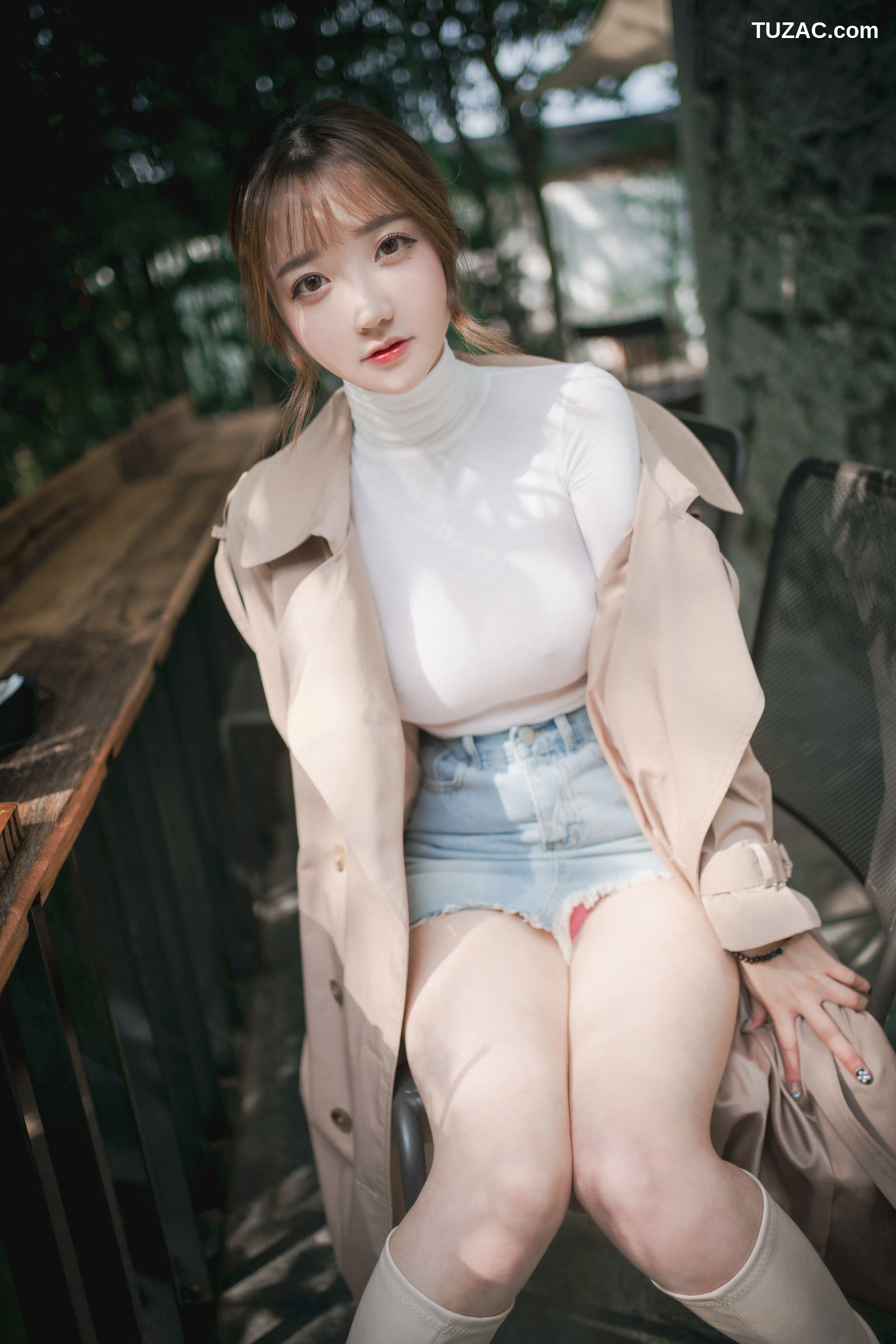 孙乐乐-Son-Ye-Eun-A-Snap-of-Intimacy-亲密的瞬间