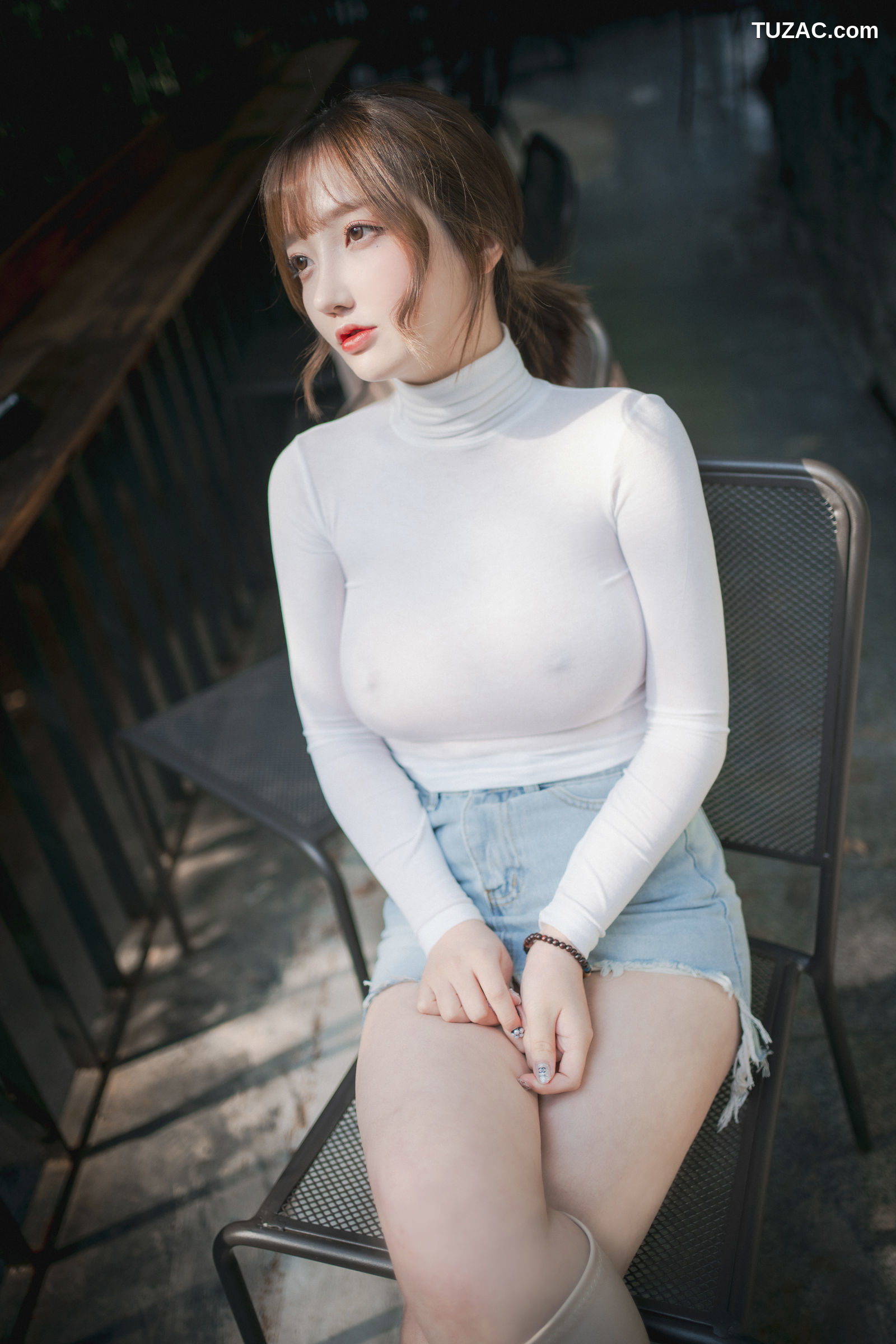 孙乐乐-Son-Ye-Eun-A-Snap-of-Intimacy-亲密的瞬间