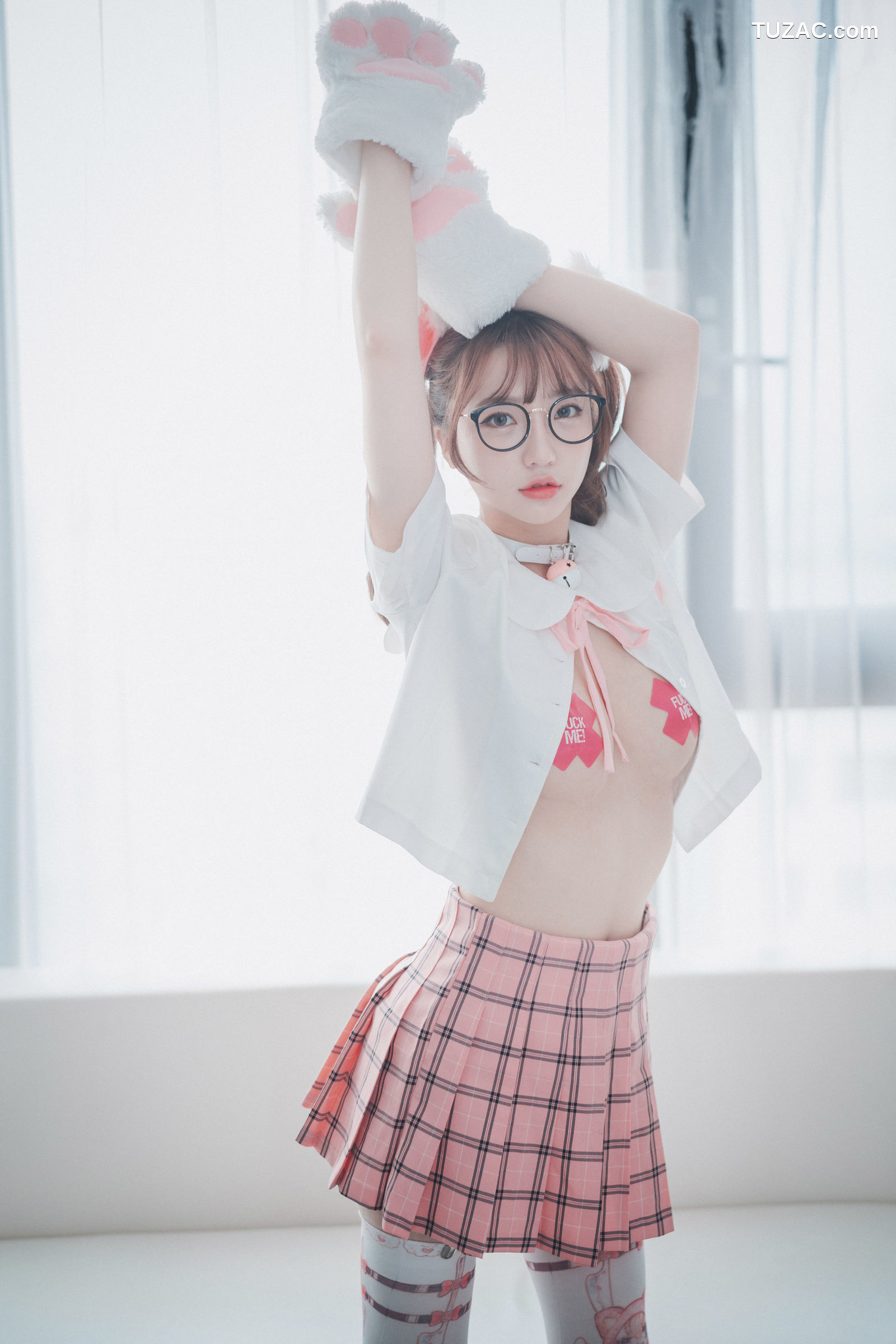 孙乐乐-Son-Ye-Eun-可爱粉红-Cute-Pink