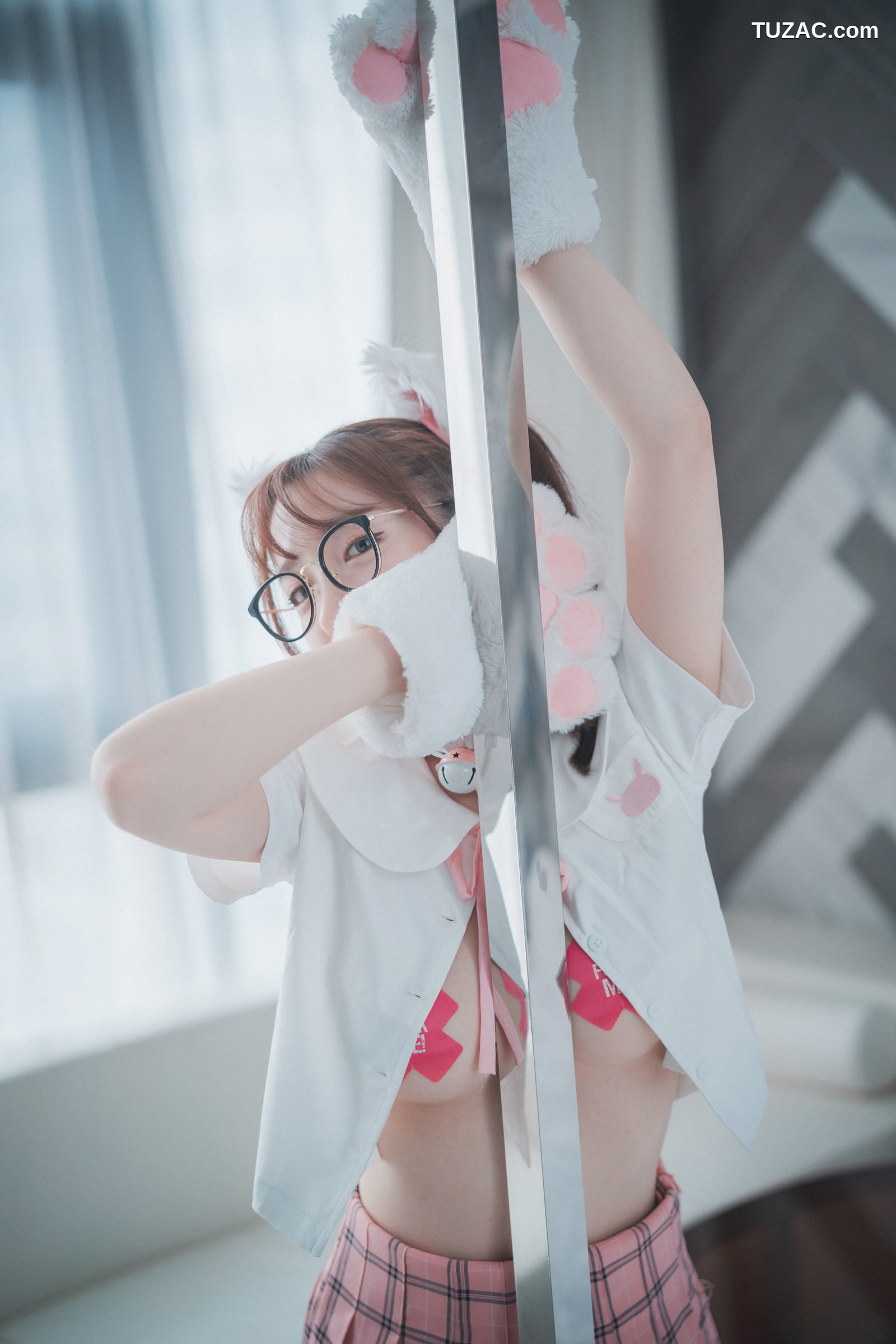 孙乐乐-Son-Ye-Eun-可爱粉红-Cute-Pink