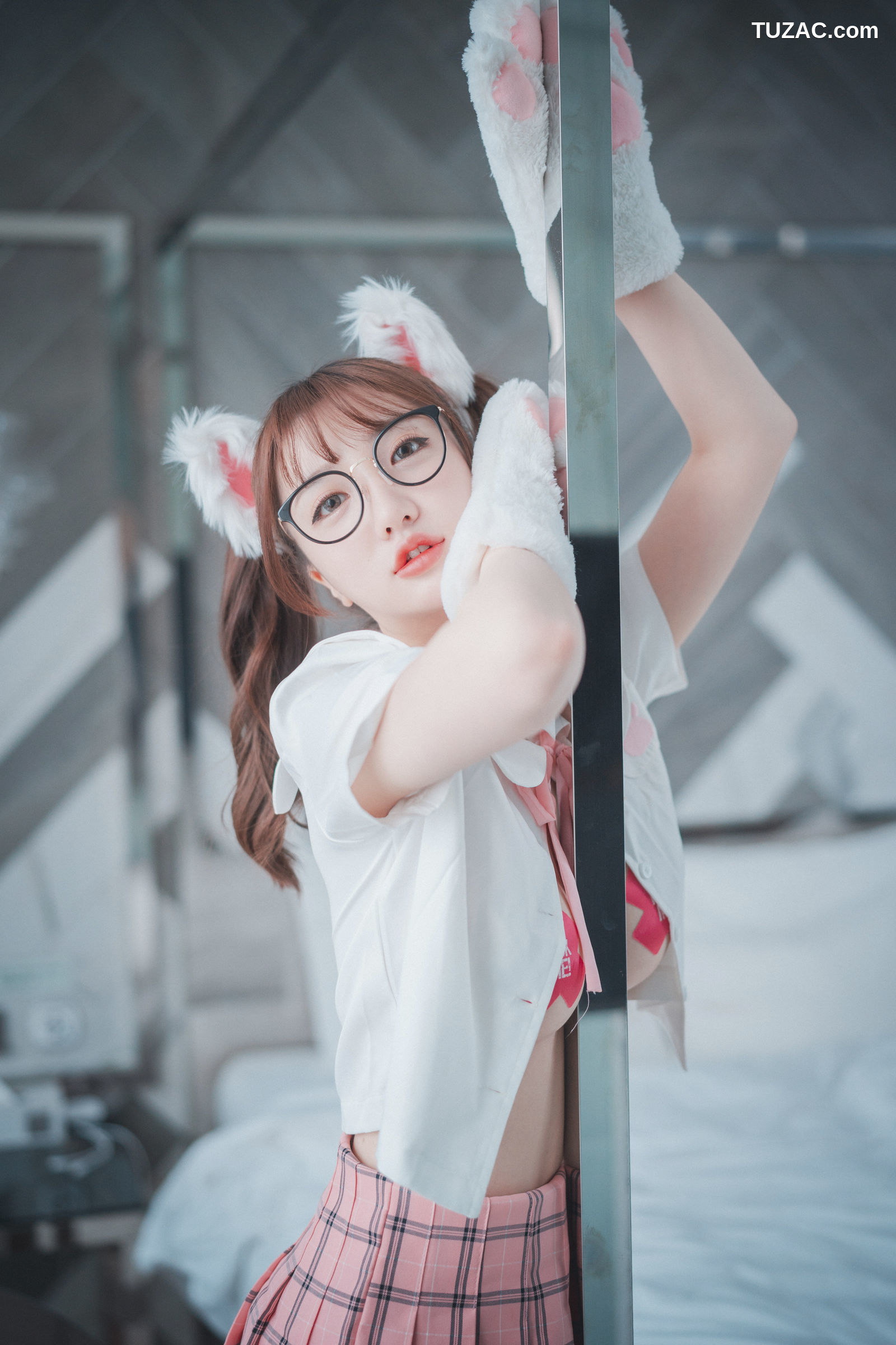 孙乐乐-Son-Ye-Eun-可爱粉红-Cute-Pink