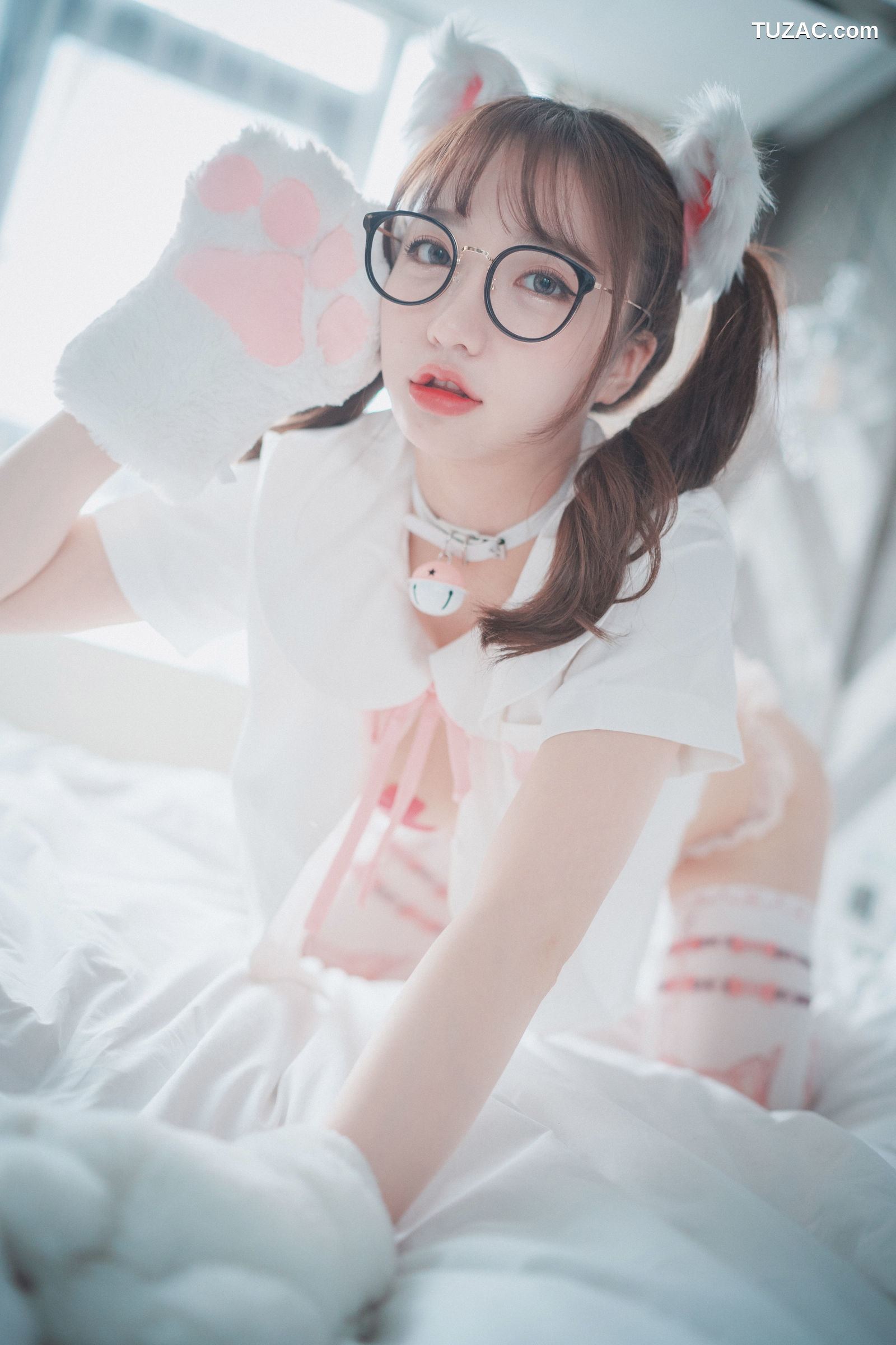 孙乐乐-Son-Ye-Eun-可爱粉红-Cute-Pink