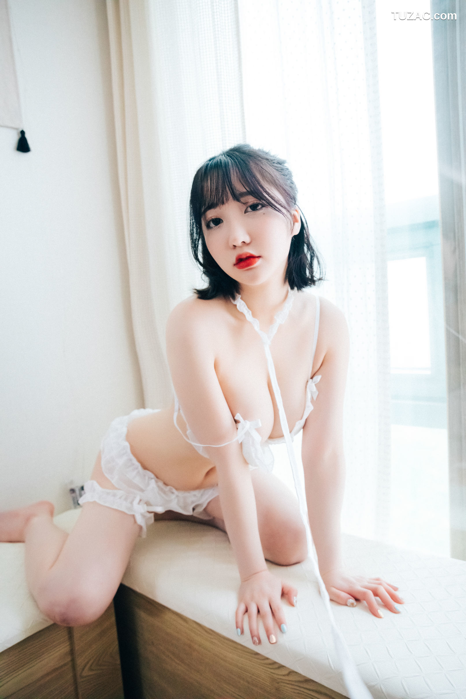 孙乐乐-Son-Ye-Eun-奶油派对-Cream-Party-Loozy-无圣光