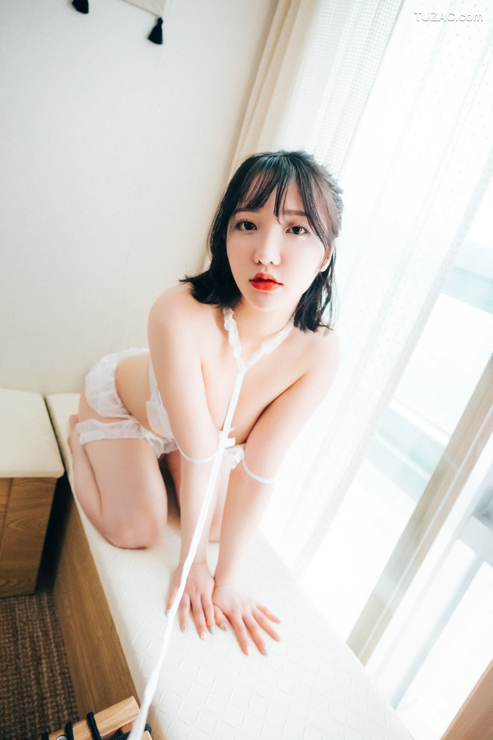 孙乐乐-Son-Ye-Eun-奶油派对-Cream-Party-Loozy-无圣光