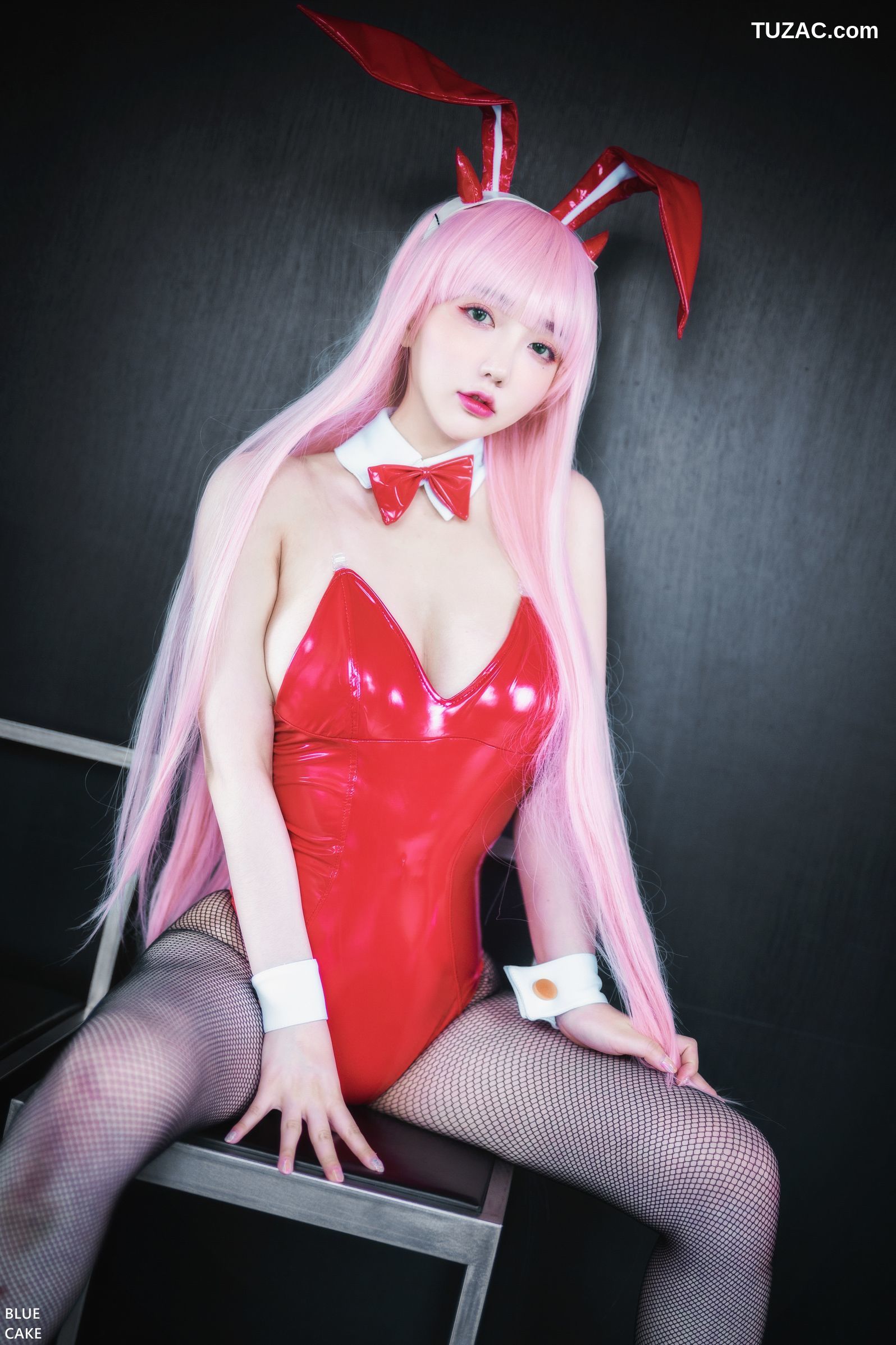 孙乐乐-Son-Ye-Eun-小恶魔红衣兔女郎-IN-THE-SEXXY-002