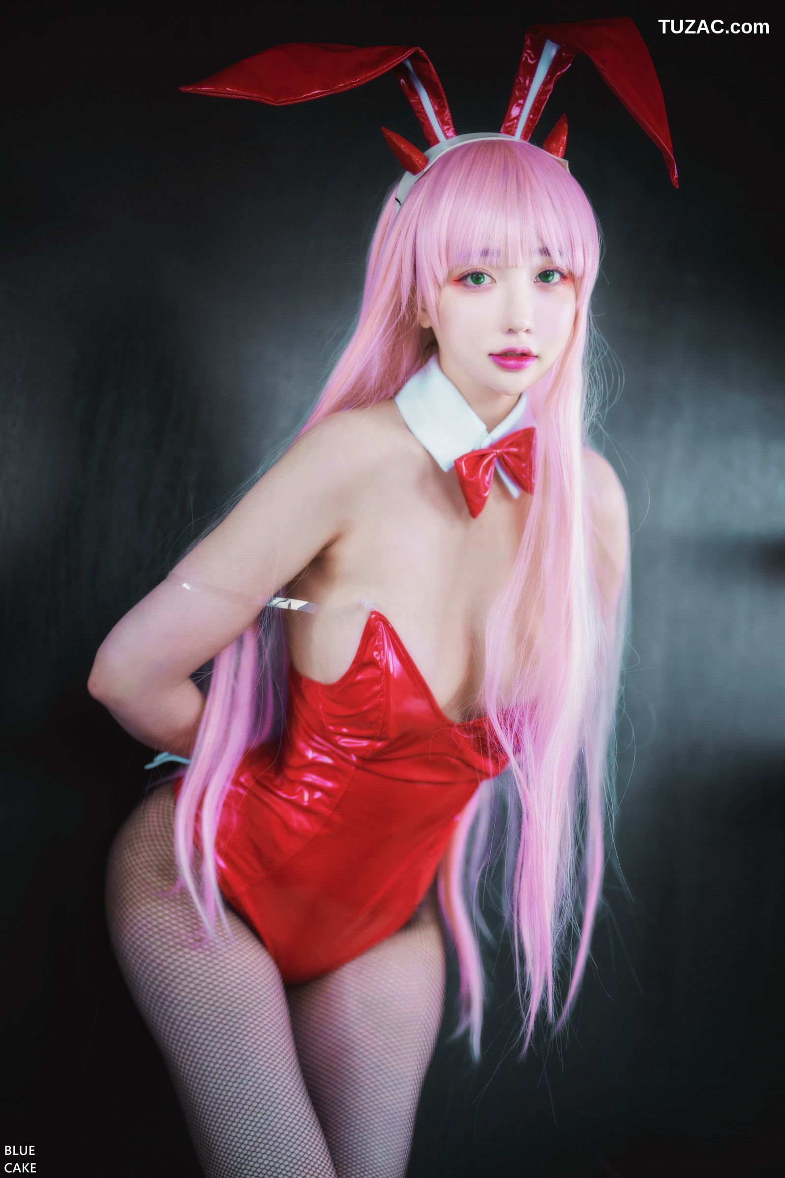 孙乐乐-Son-Ye-Eun-小恶魔红衣兔女郎-IN-THE-SEXXY-002