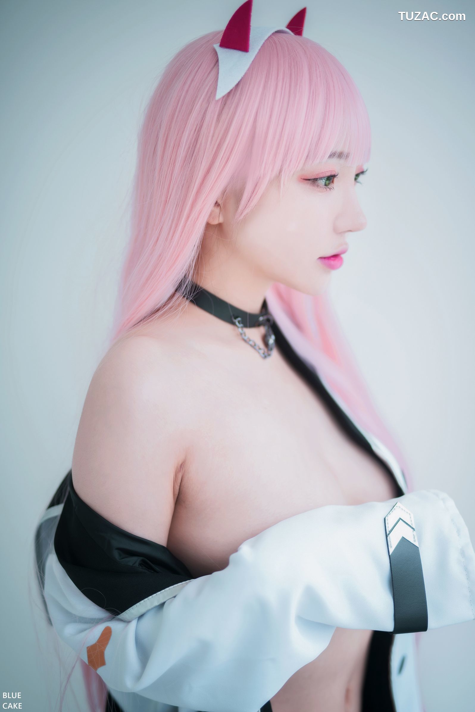 孙乐乐-Son-Ye-Eun-小恶魔红衣兔女郎-IN-THE-SEXXY-002