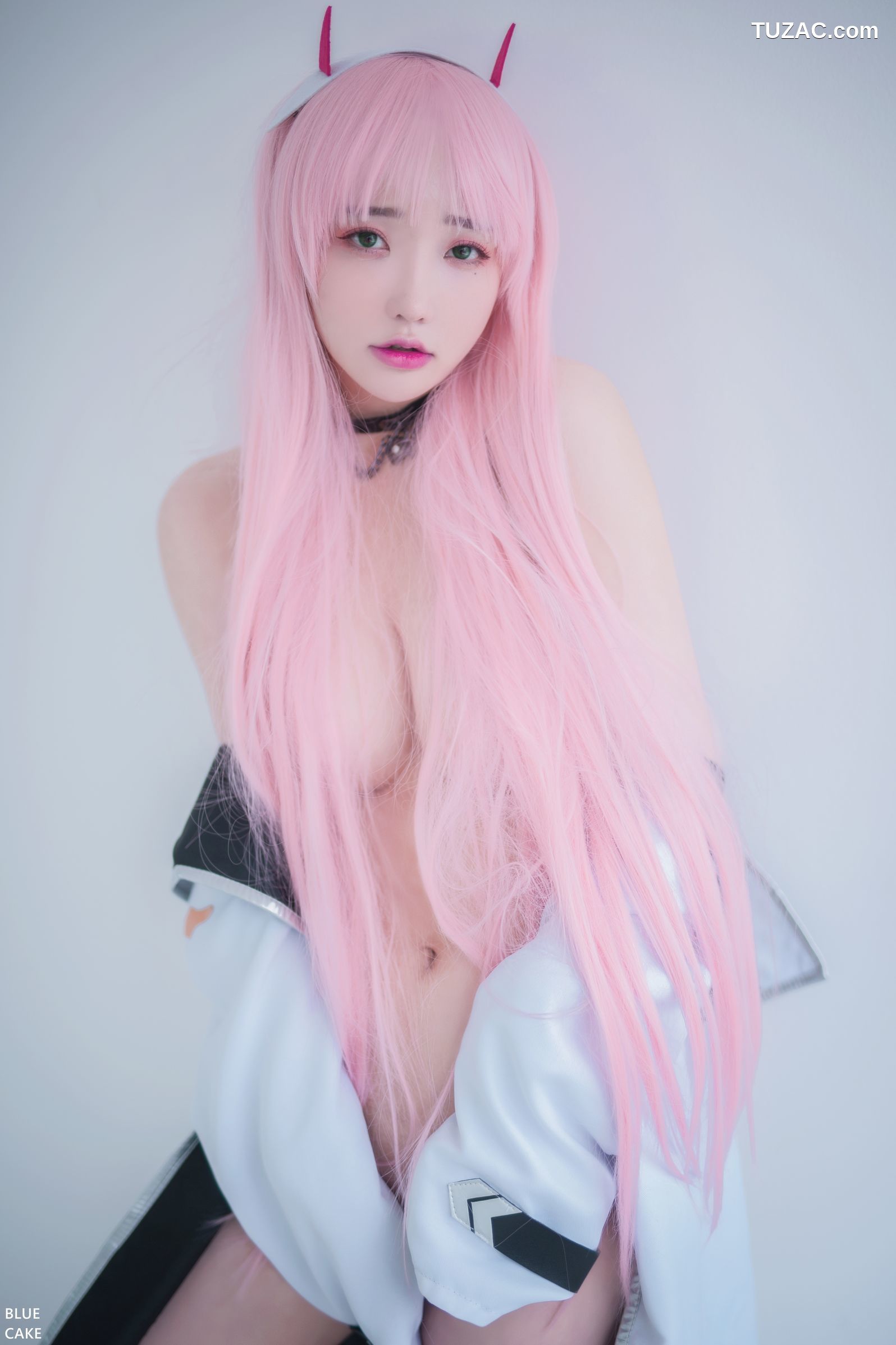 孙乐乐-Son-Ye-Eun-小恶魔红衣兔女郎-IN-THE-SEXXY-002