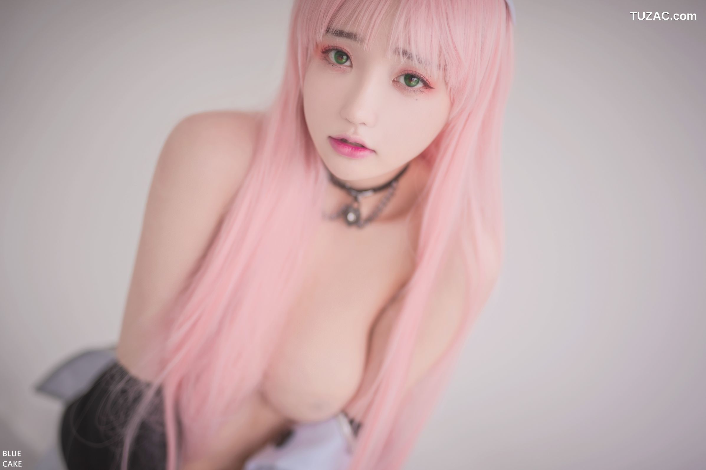 孙乐乐-Son-Ye-Eun-小恶魔红衣兔女郎-IN-THE-SEXXY-002