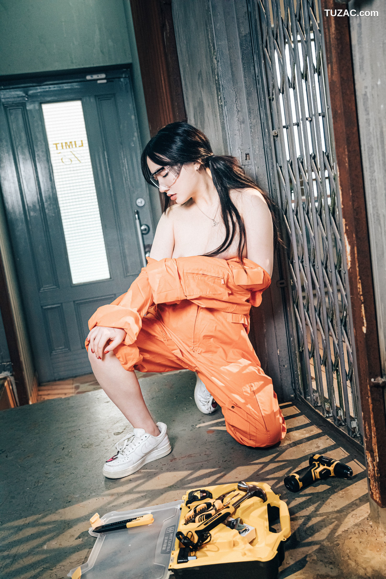 孙乐乐-Son-Ye-Eun-工具在哪里-Where-Are-My-Tools