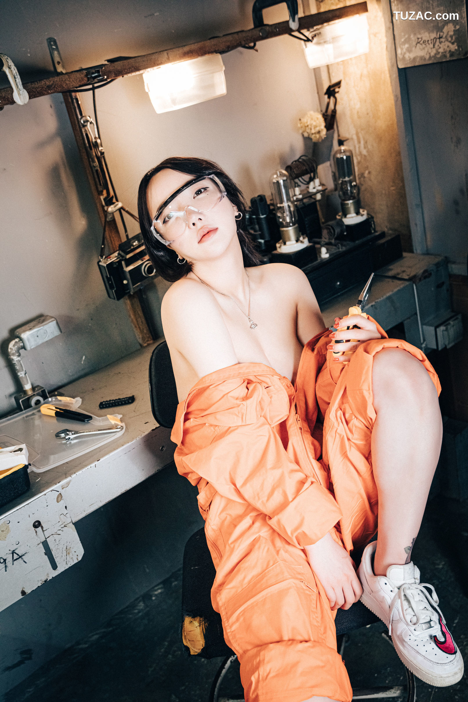 孙乐乐-Son-Ye-Eun-工具在哪里-Where-Are-My-Tools